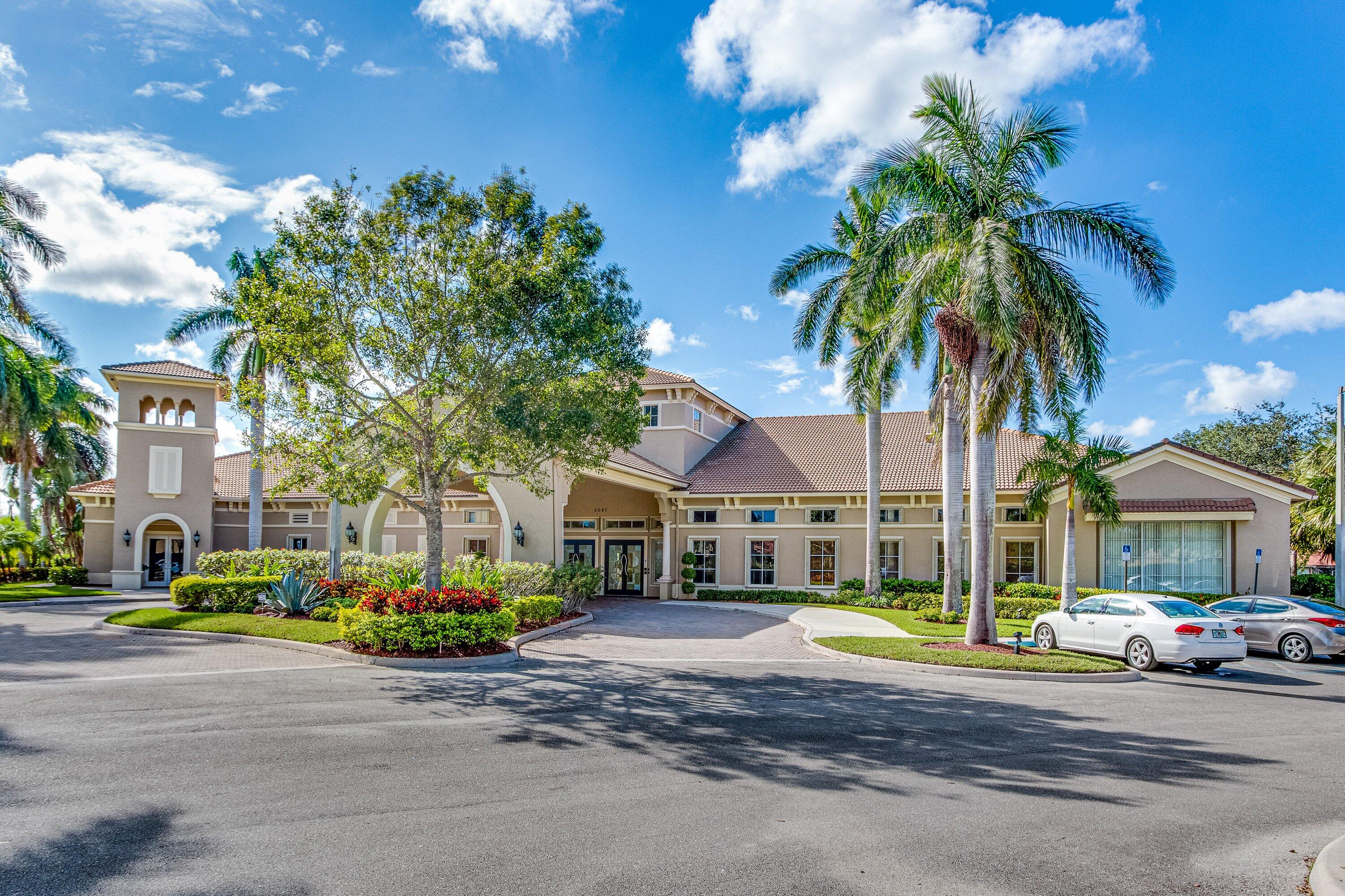 TUSCANY BAY - Residential