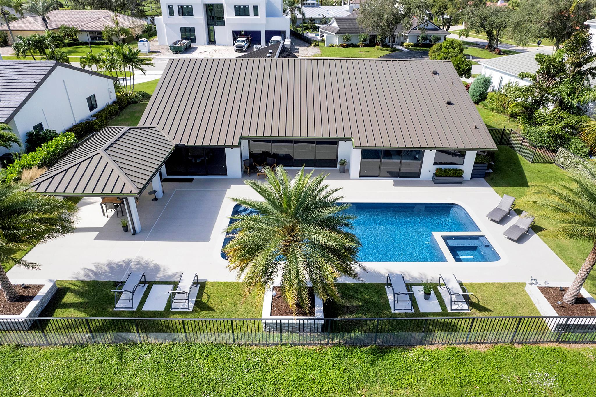 Delaire Country Club - Residential