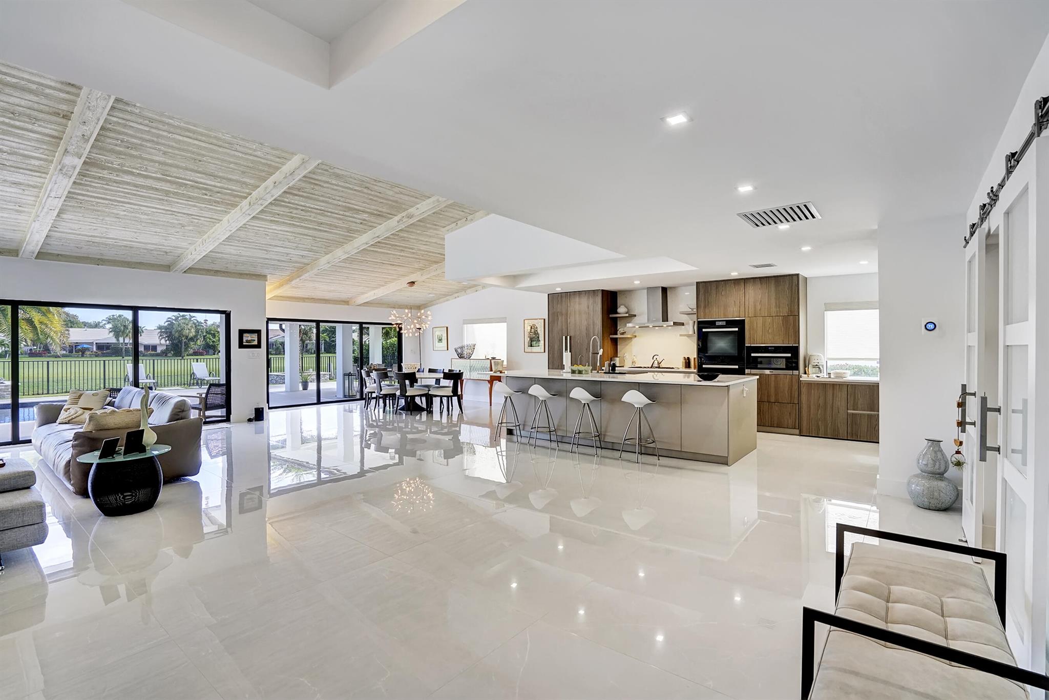 Delaire Country Club - Residential