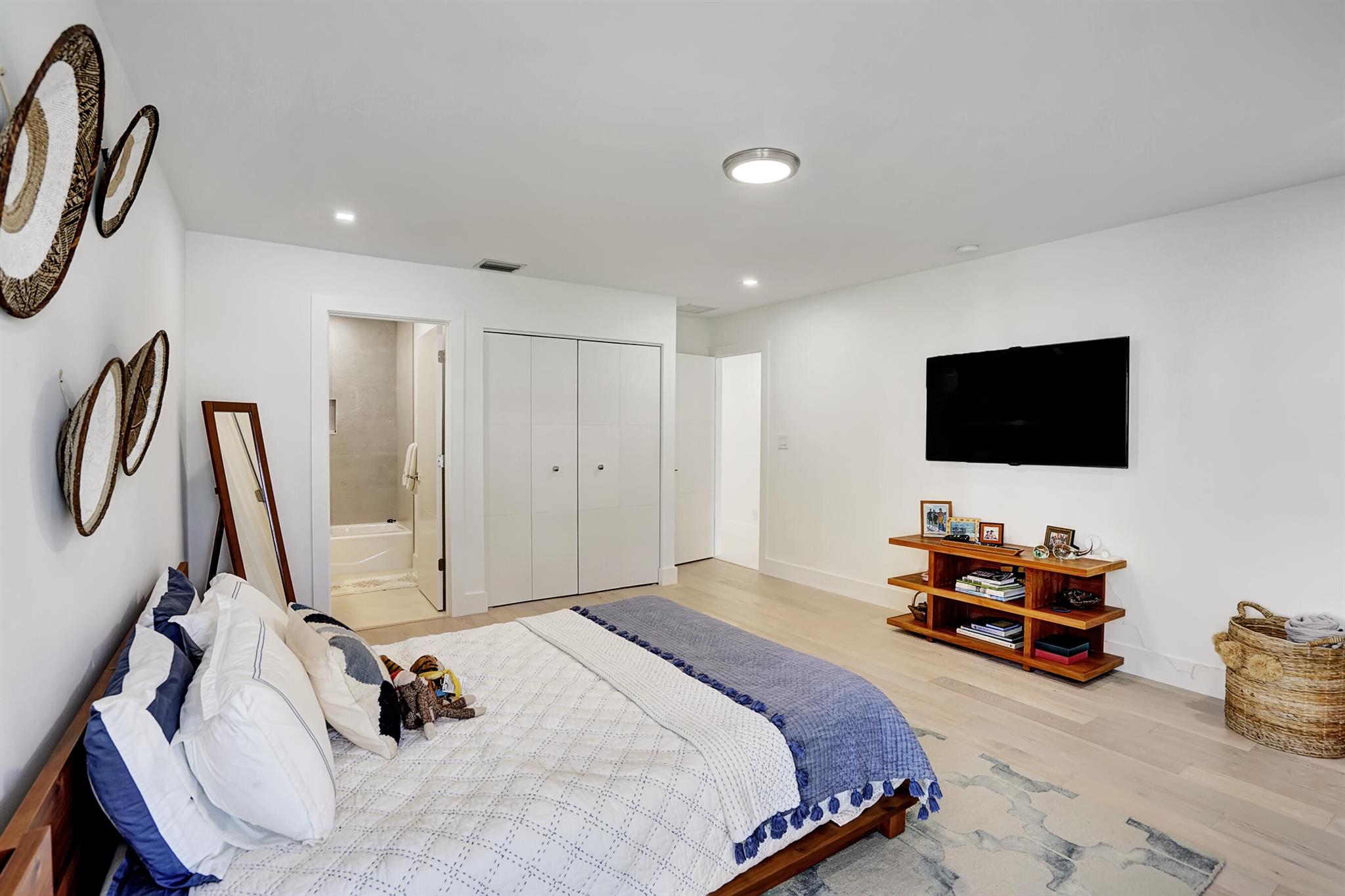 Delaire Country Club - Residential