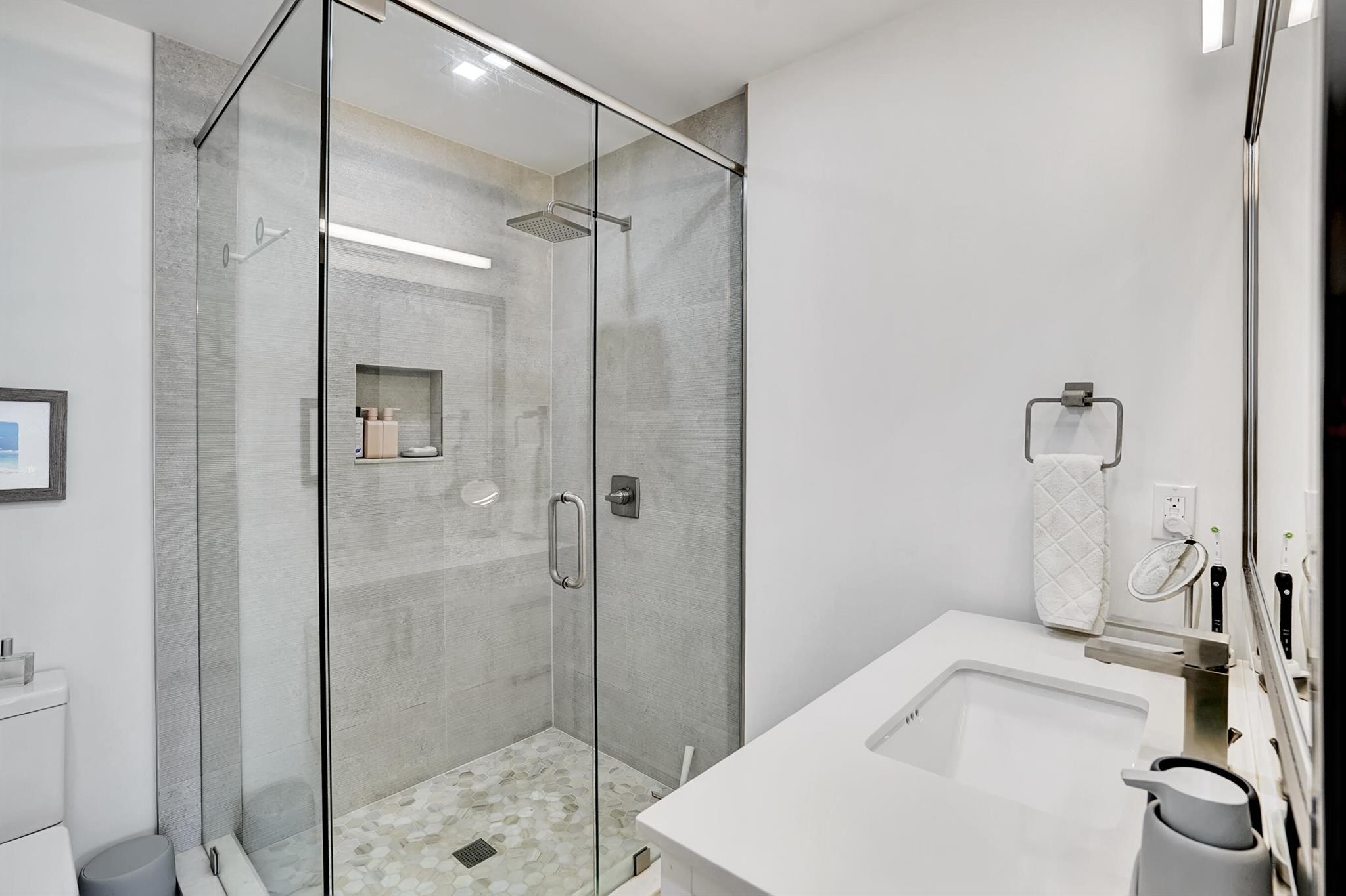 Delaire Country Club - Residential