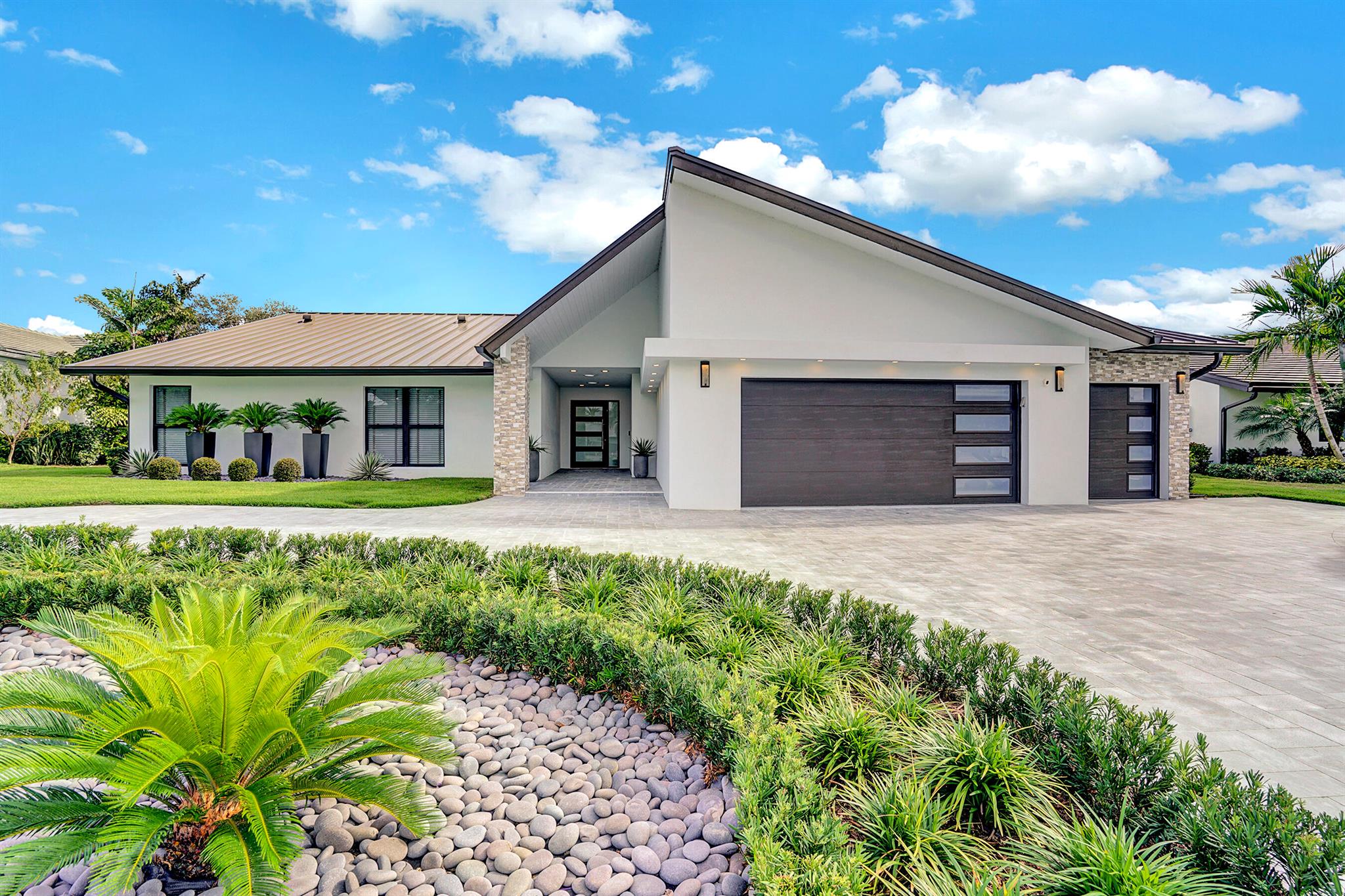 Delaire Country Club - Residential