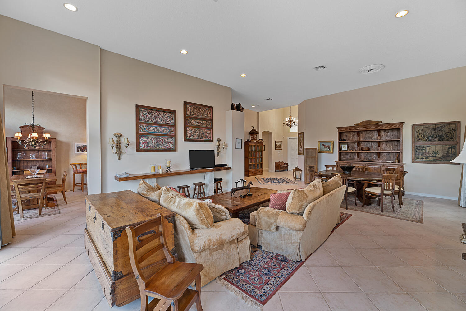 EQUESTRIAN CLUB ESTATES 2 - Residential