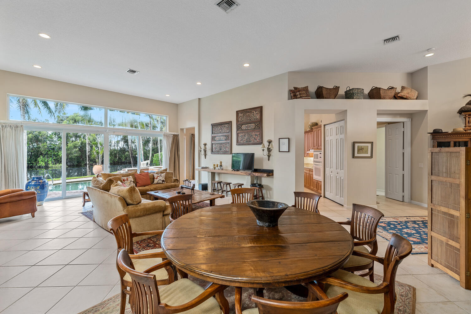 EQUESTRIAN CLUB ESTATES 2 - Residential