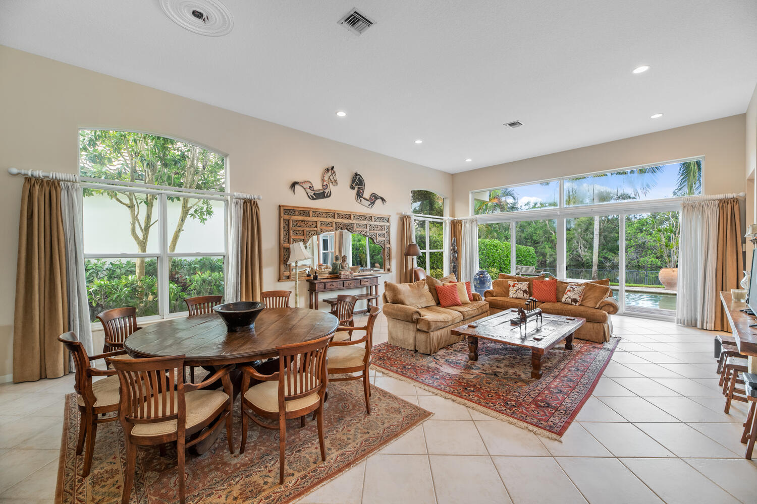 EQUESTRIAN CLUB ESTATES 2 - Residential