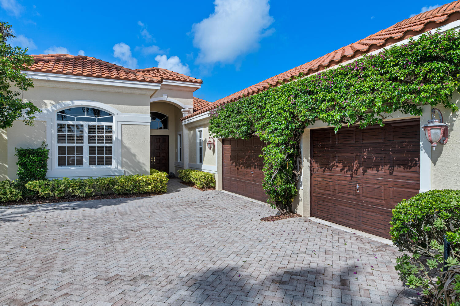 EQUESTRIAN CLUB ESTATES 2 - Residential