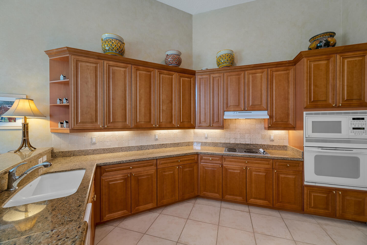 EQUESTRIAN CLUB ESTATES 2 - Residential