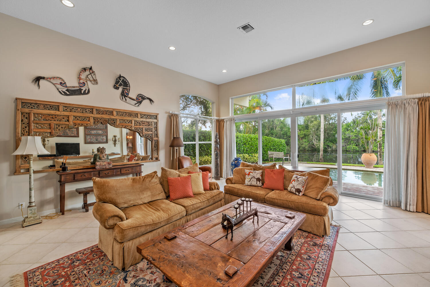 EQUESTRIAN CLUB ESTATES 2 - Residential