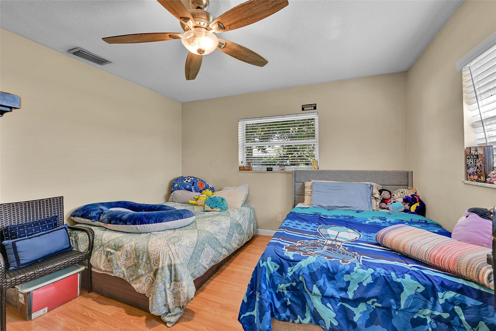 FOREST HILLS - Residential