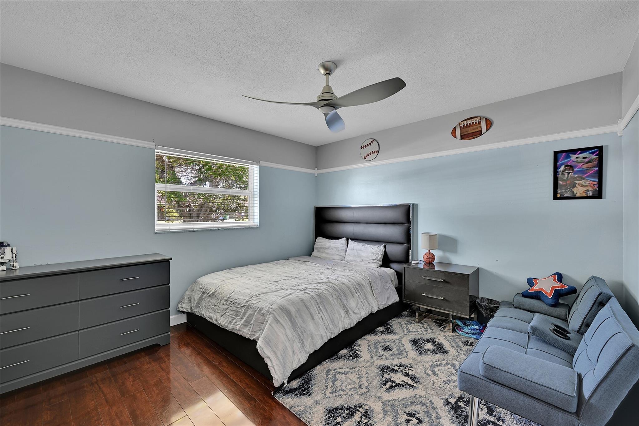 FOREST HILLS - Residential