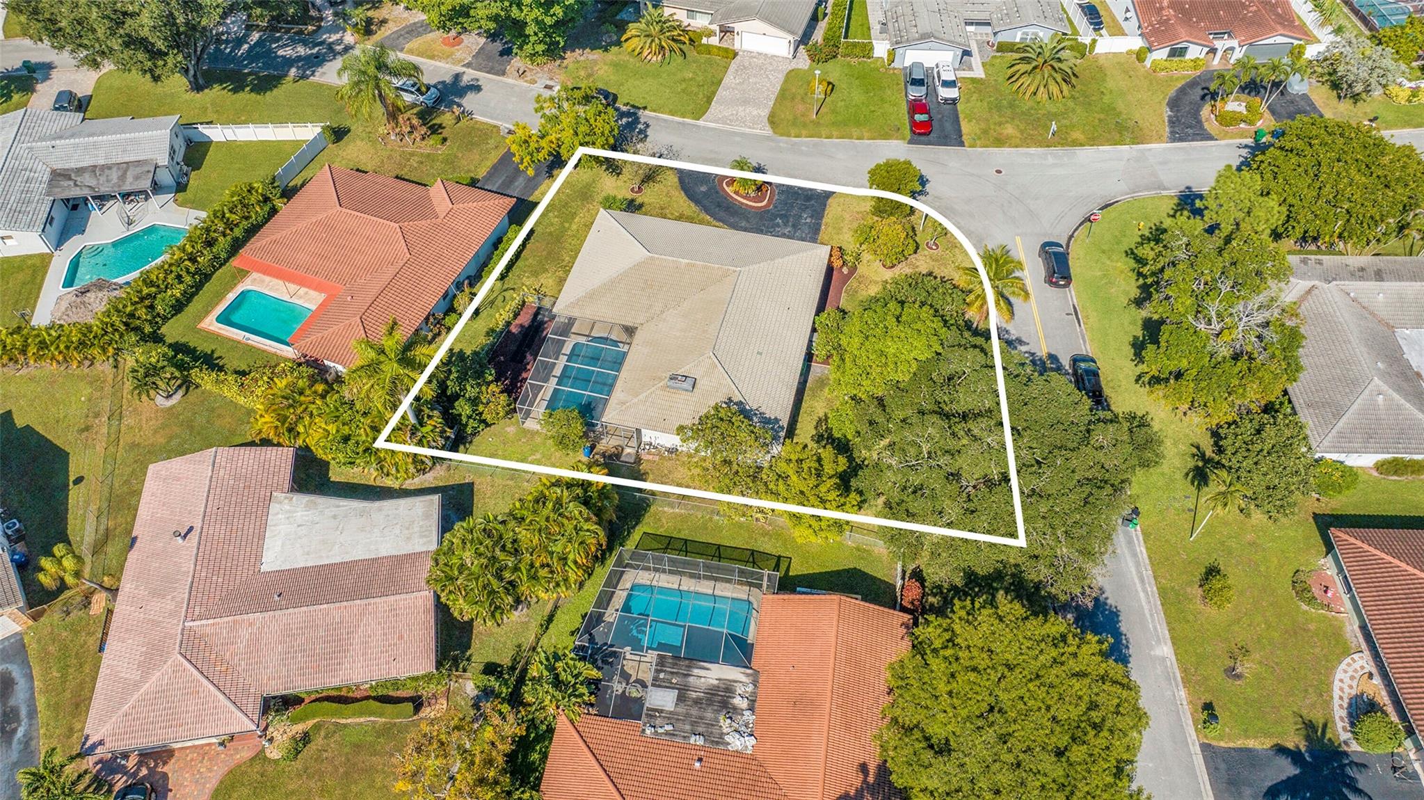 FOREST HILLS - Residential