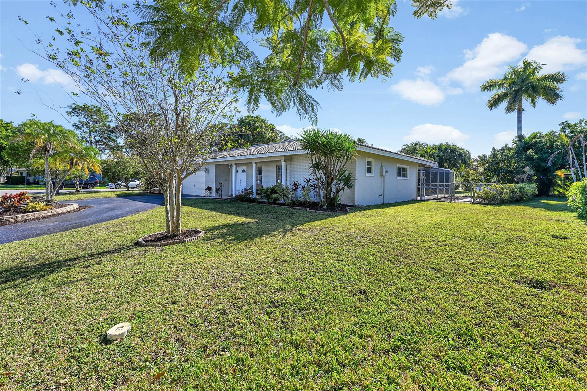 FOREST HILLS - Residential