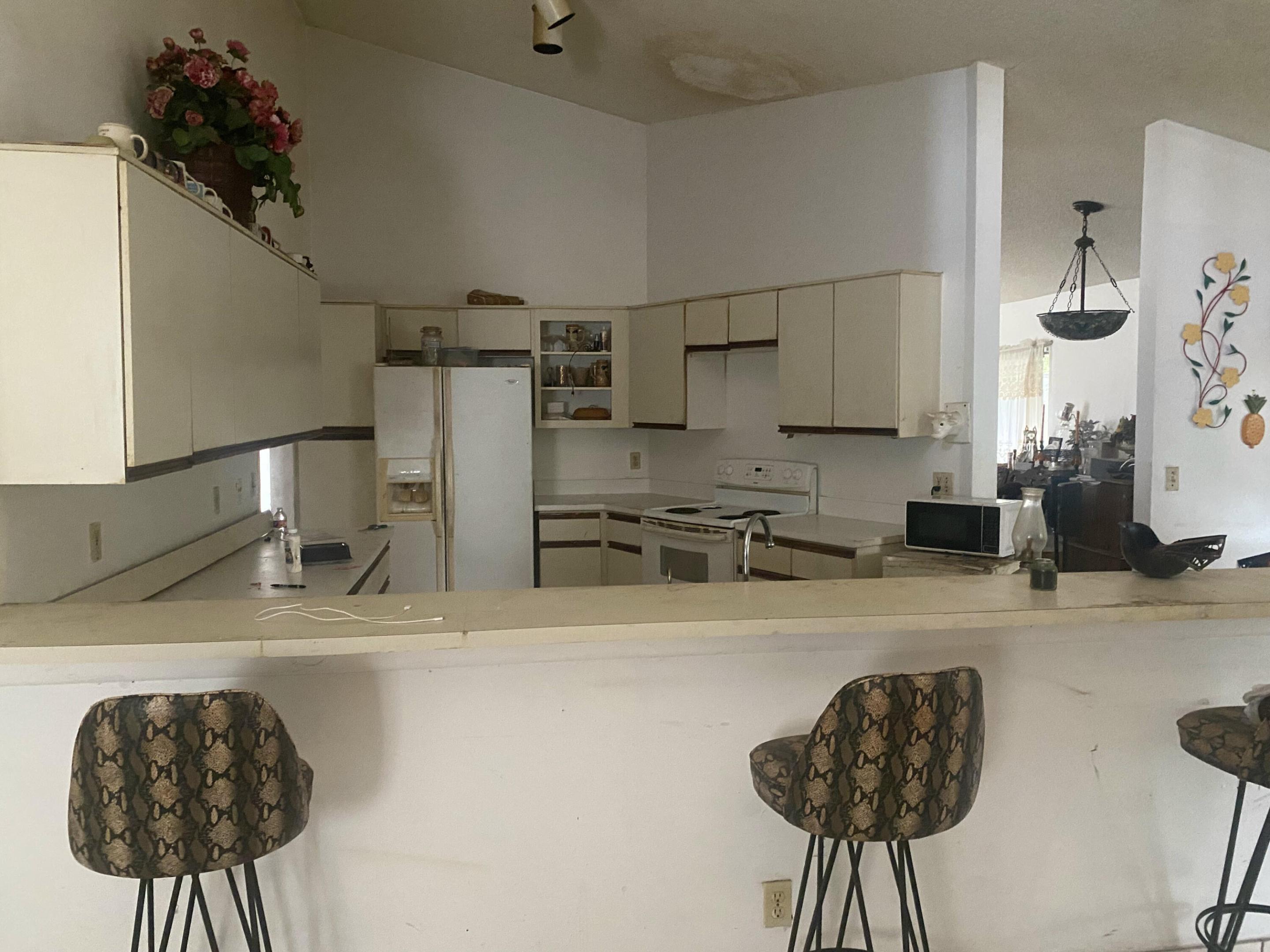 View photos, virtual tours, details... 7350 NW 54th Court