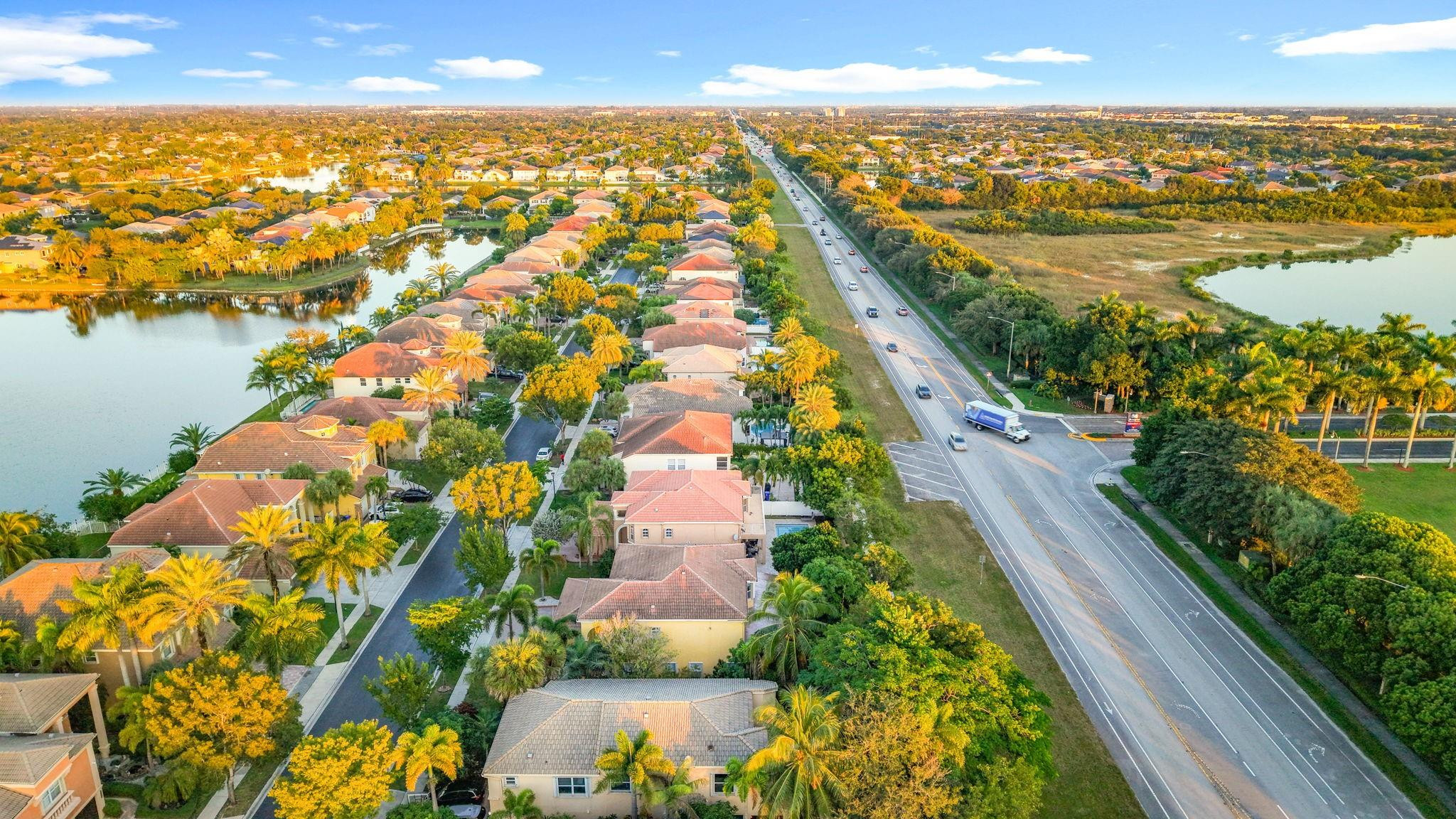 SESSA EIGHT - Residential