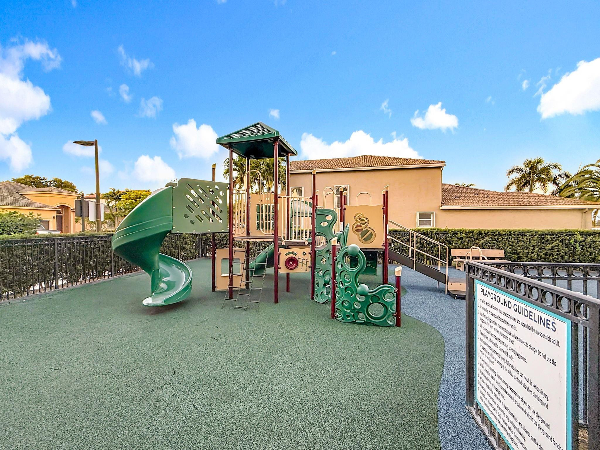 SESSA EIGHT - Residential