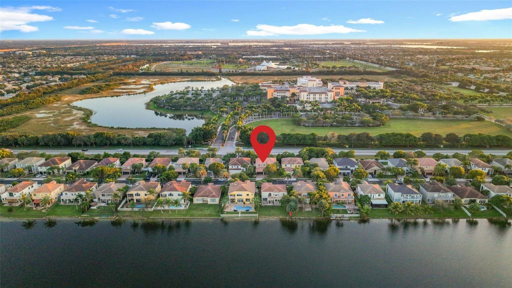 Photo of 16918 SW 16th Street, Pembroke Pines, FL 33027 (MLS # F10551590)