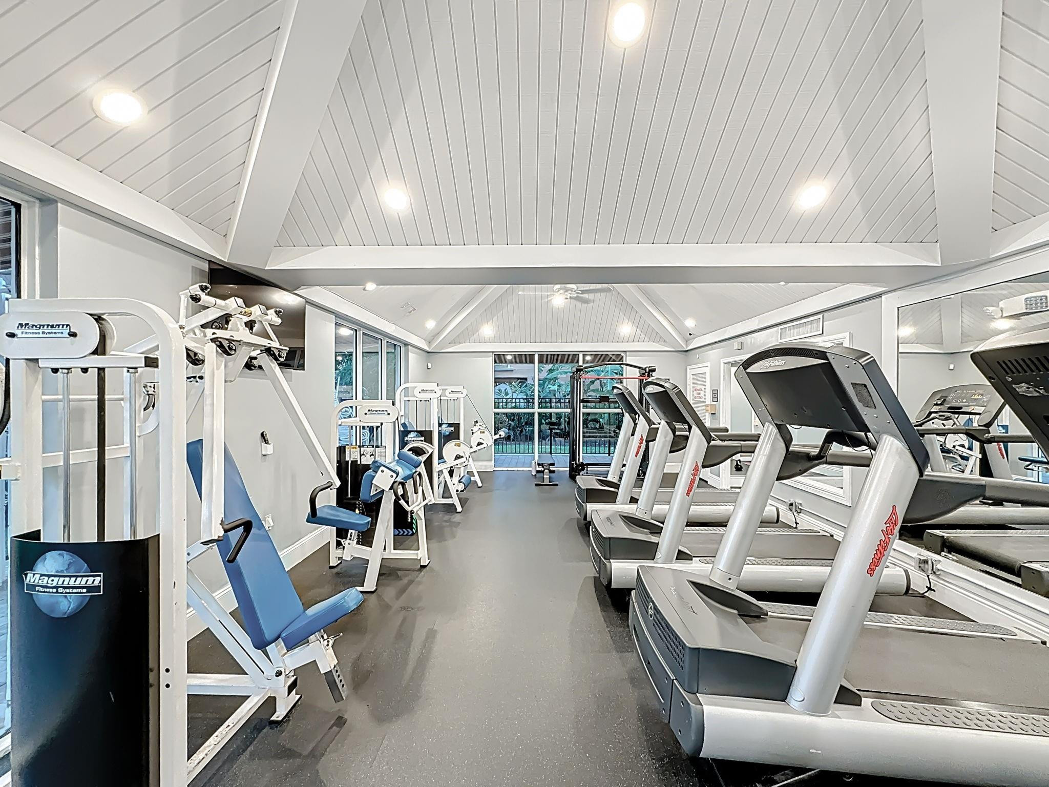 SESSA EIGHT - Residential