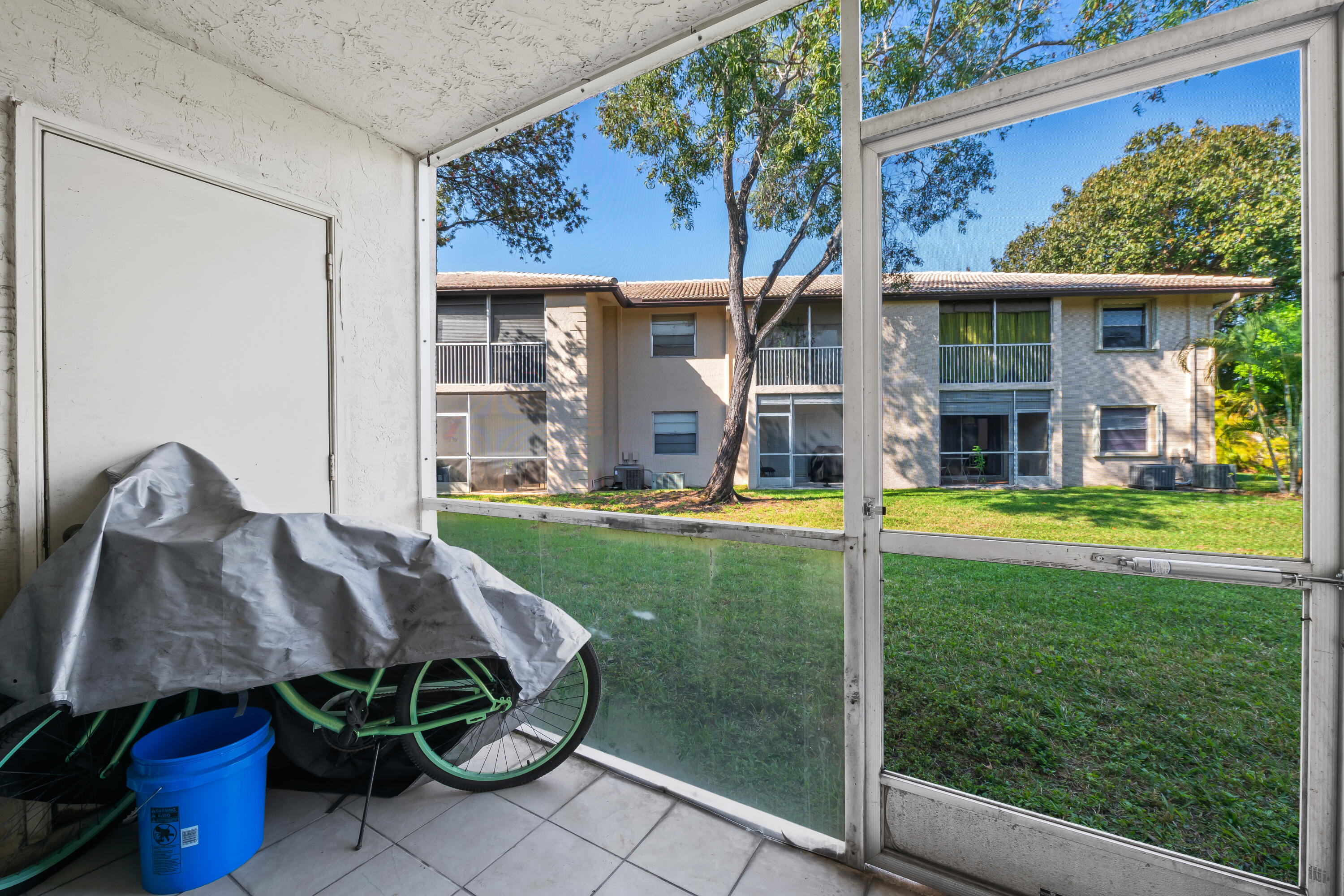 VIEWPOINTE CONDO - Residential