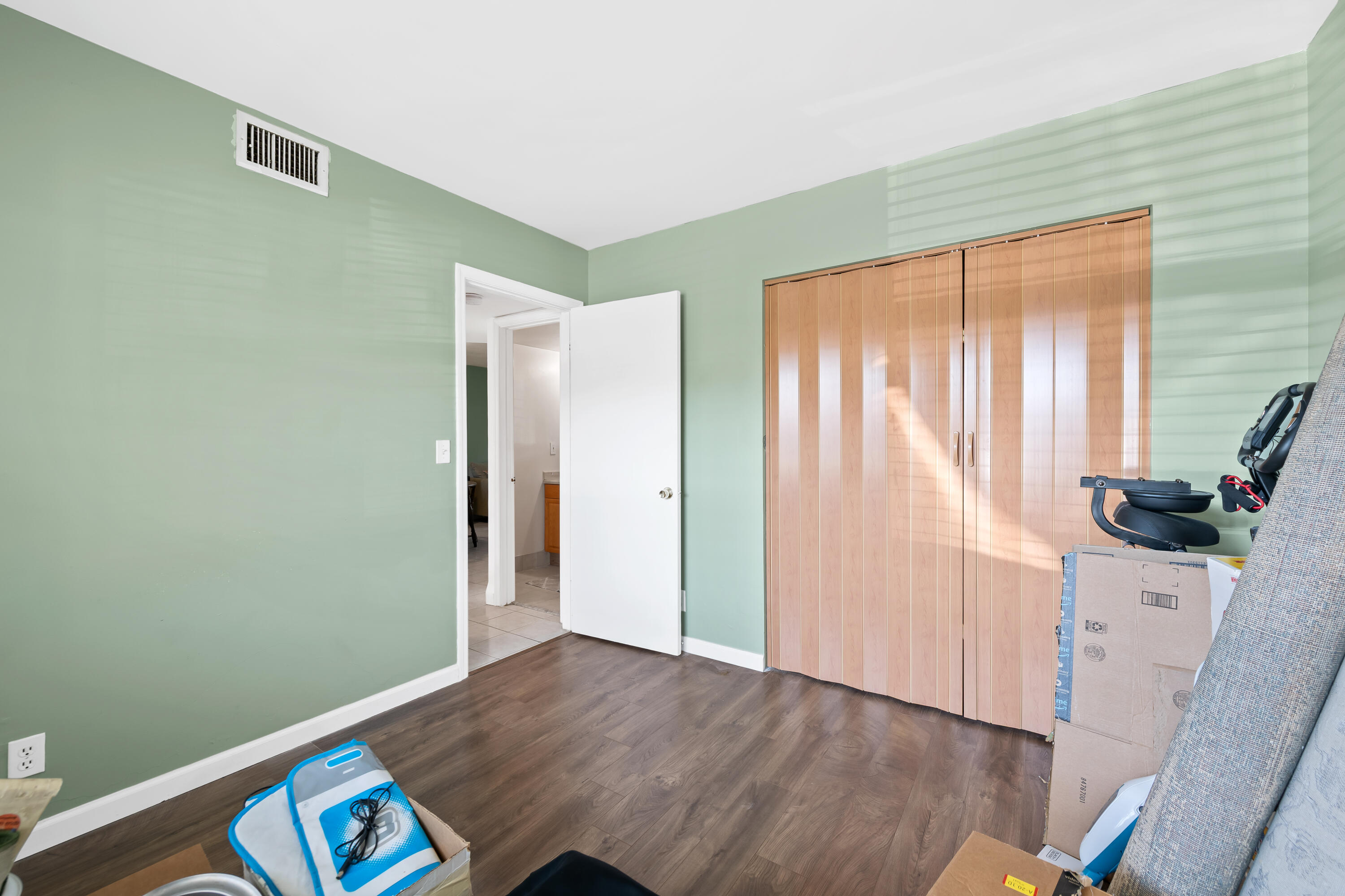 VIEWPOINTE CONDO - Residential