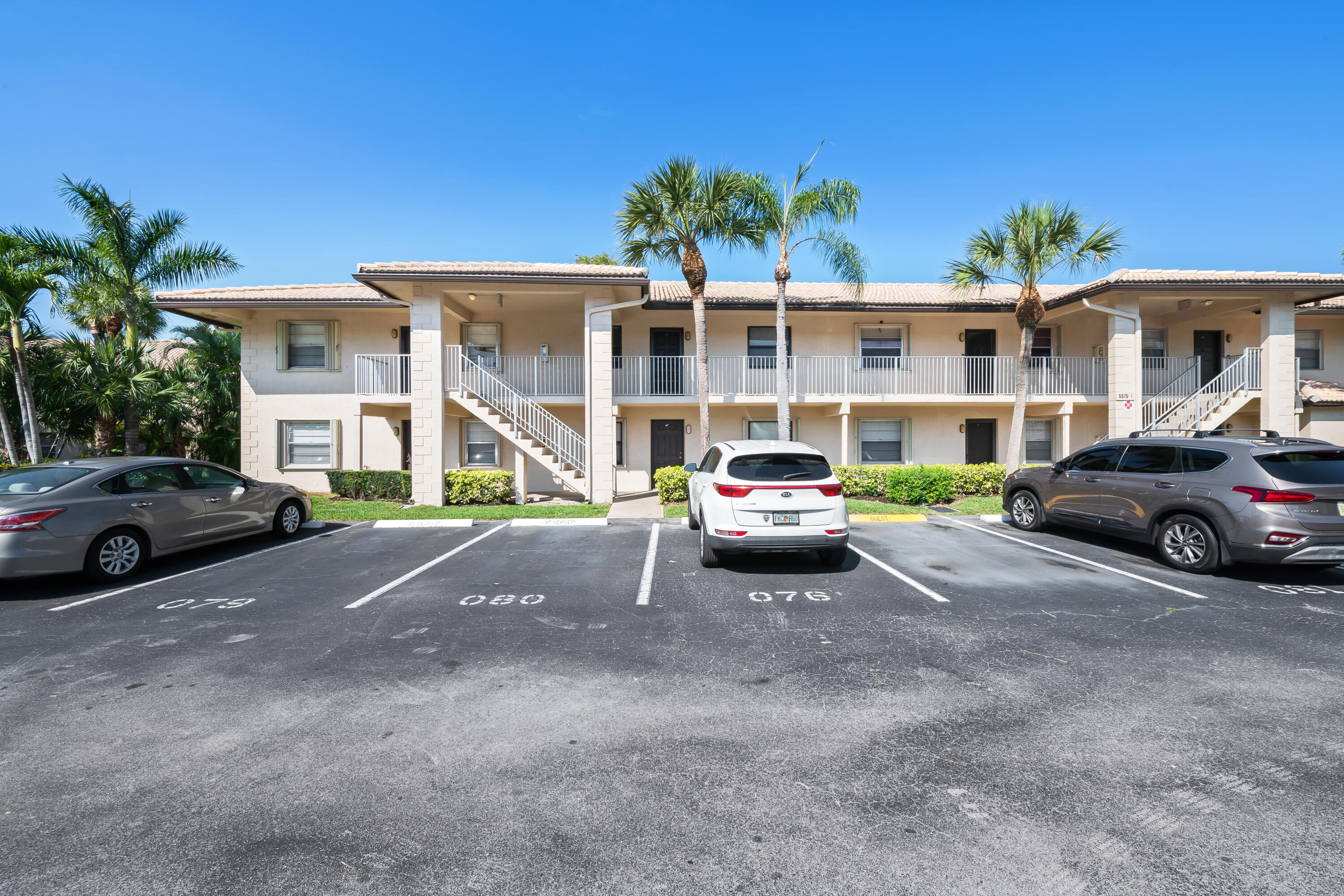 VIEWPOINTE CONDO - Residential