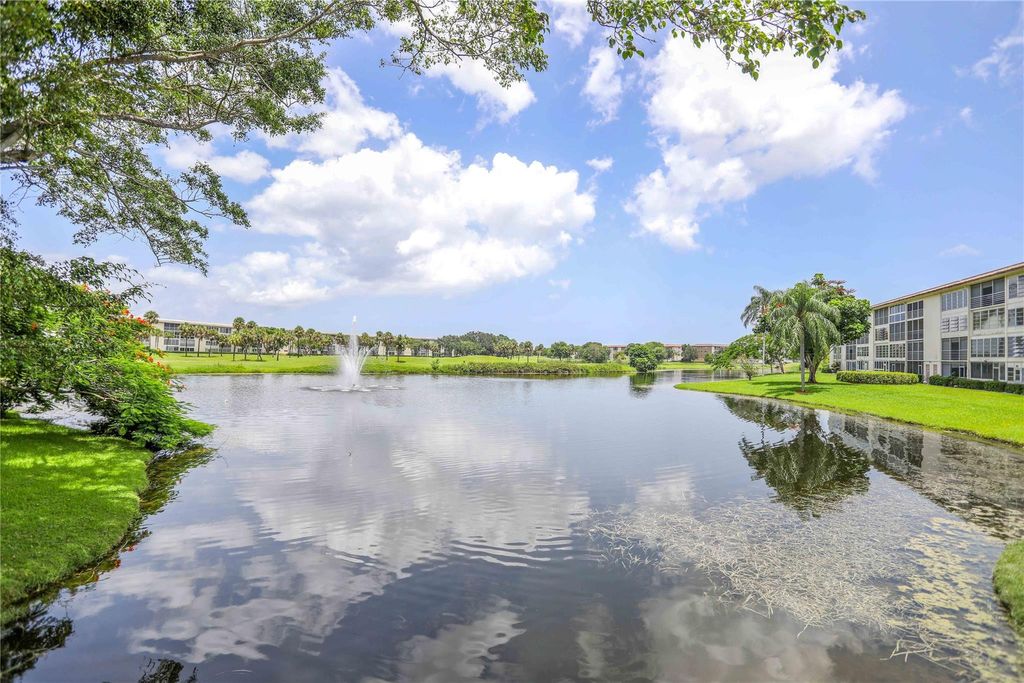 Photo of 2302 Lucaya Lane #L4, Coconut Creek, FL 33066 (MLS # F10525043)