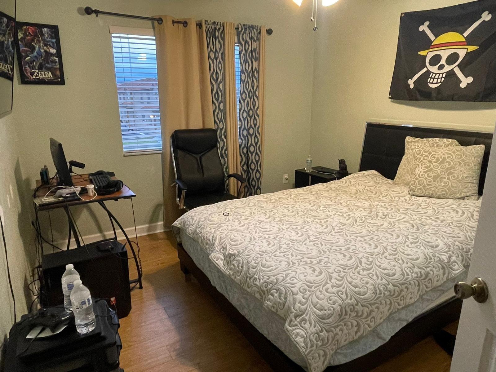 BELLA COLINA CONDO - Residential