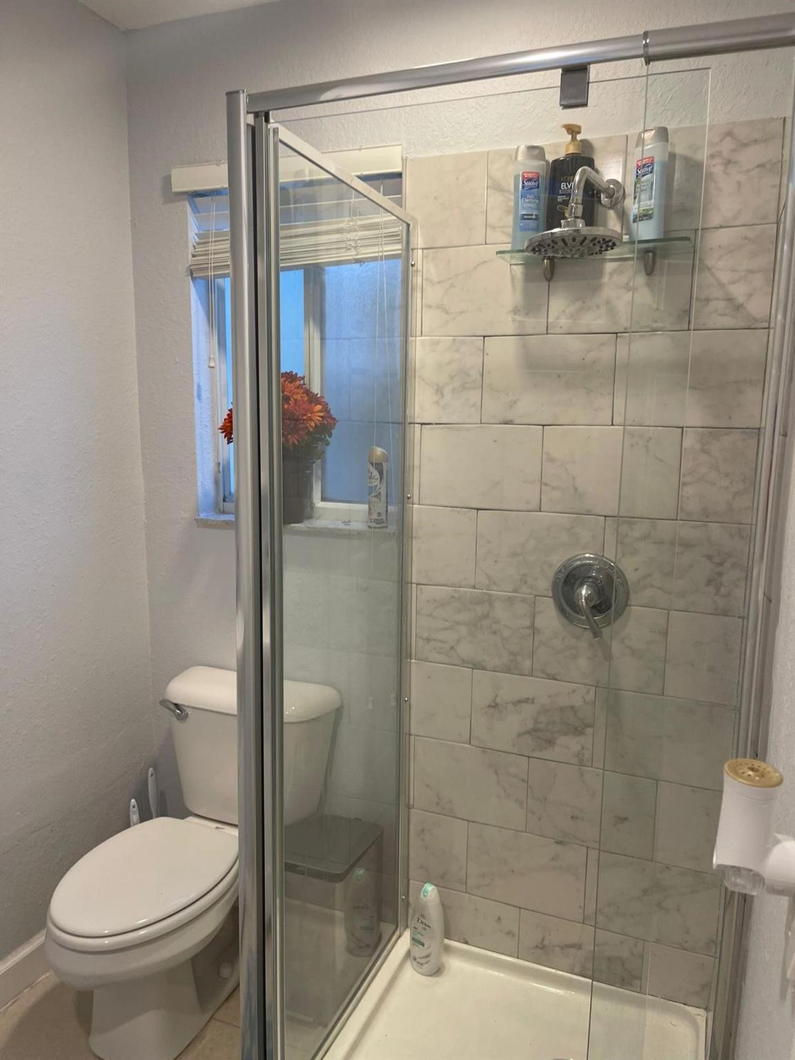 BELLA COLINA CONDO - Residential