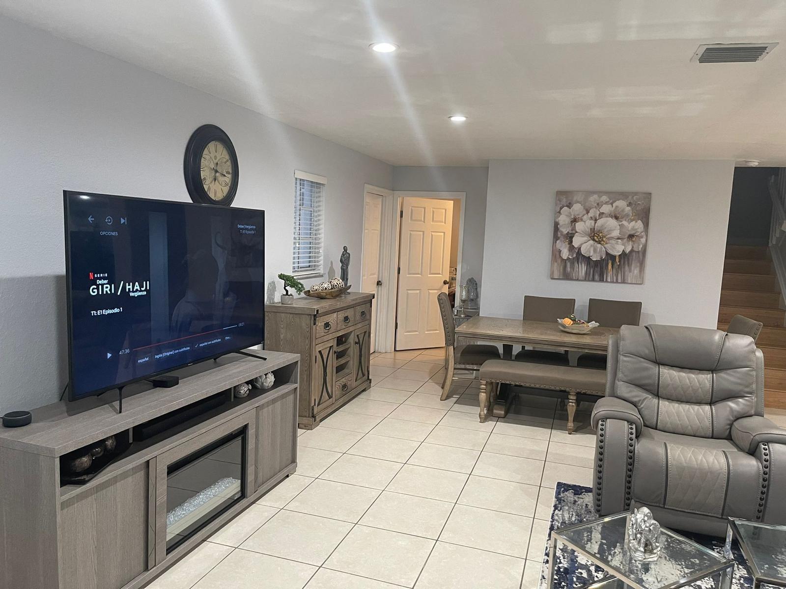 BELLA COLINA CONDO - Residential