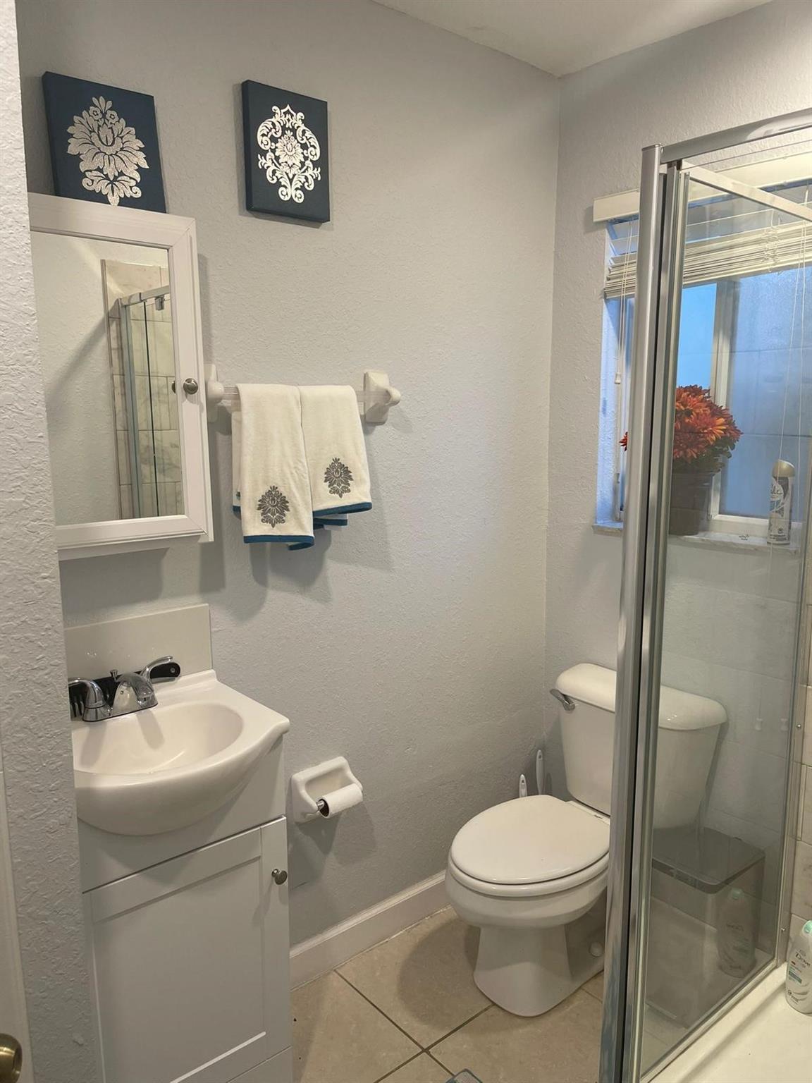 BELLA COLINA CONDO - Residential