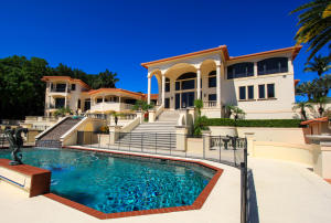 CASTLE HILL - Residential