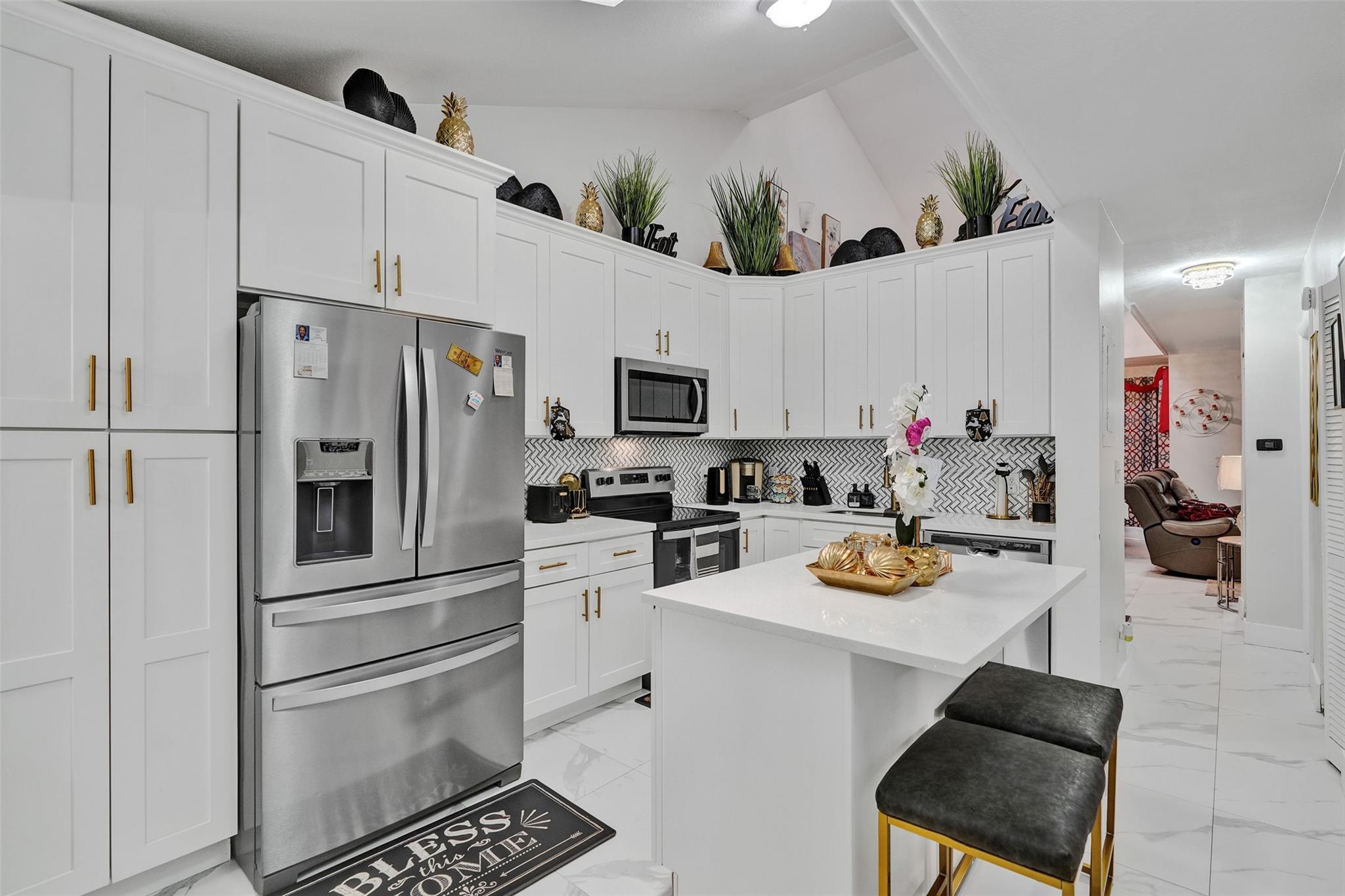 7780 NW 79th Ave F6