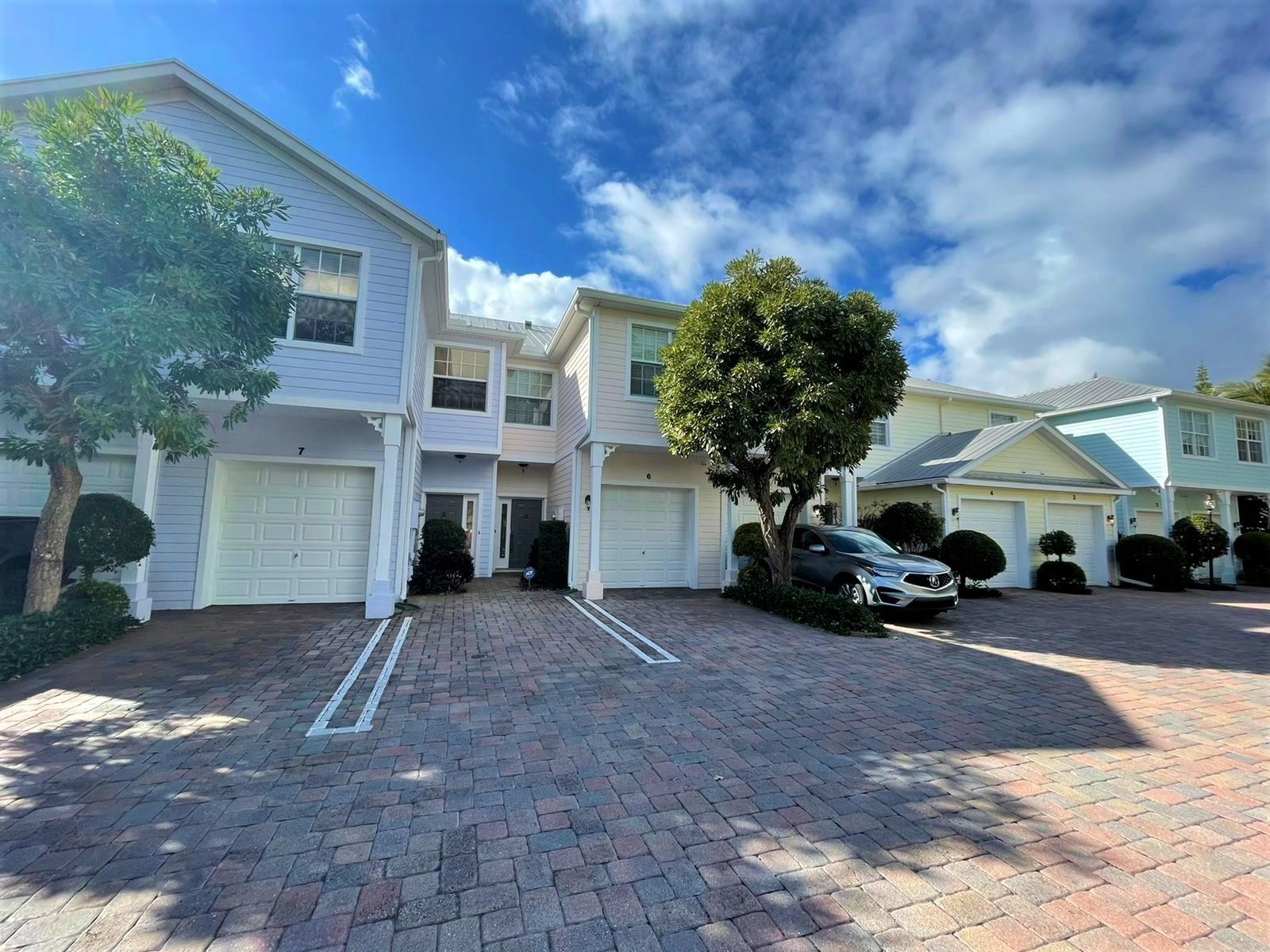PINEAPPLE VILLAGE SOUTH - Residential