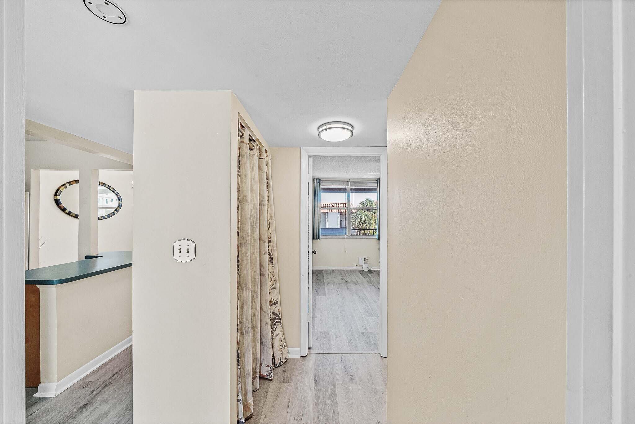 ISLAND CLUB FOUR CONDO - Residential