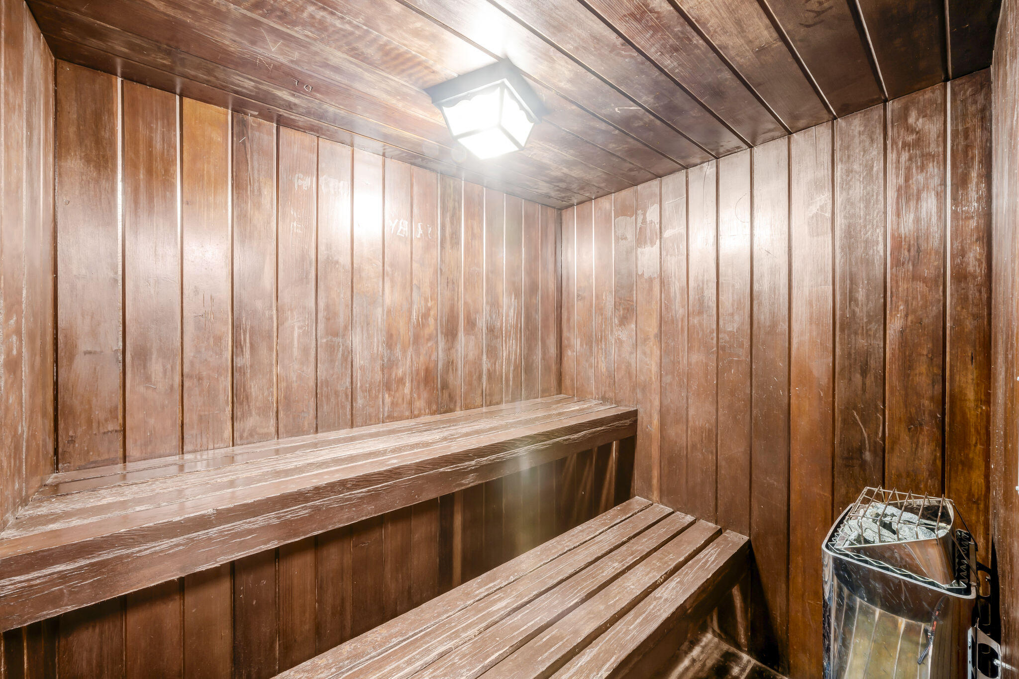 ISLAND CLUB FOUR CONDO - Residential