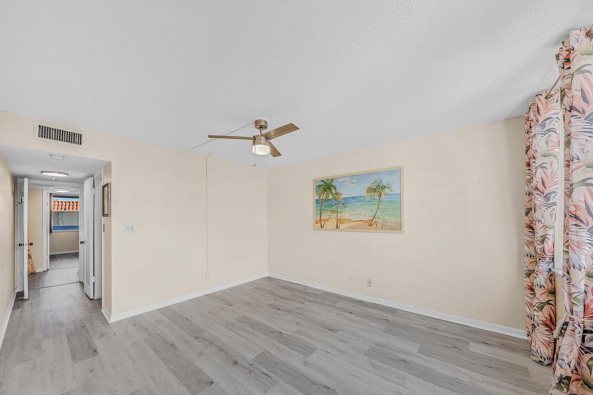 ISLAND CLUB FOUR CONDO - Residential