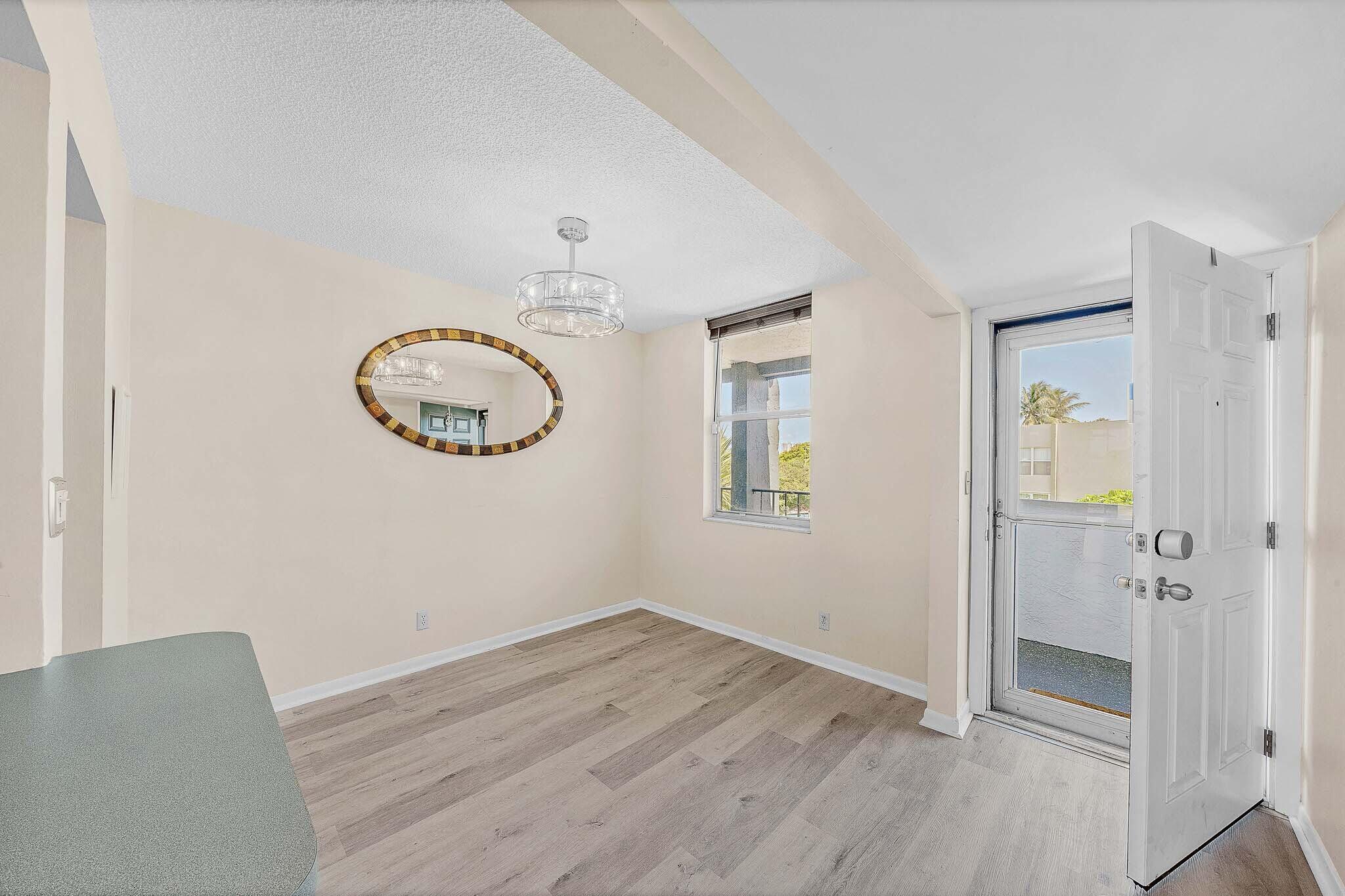 ISLAND CLUB FOUR CONDO - Residential