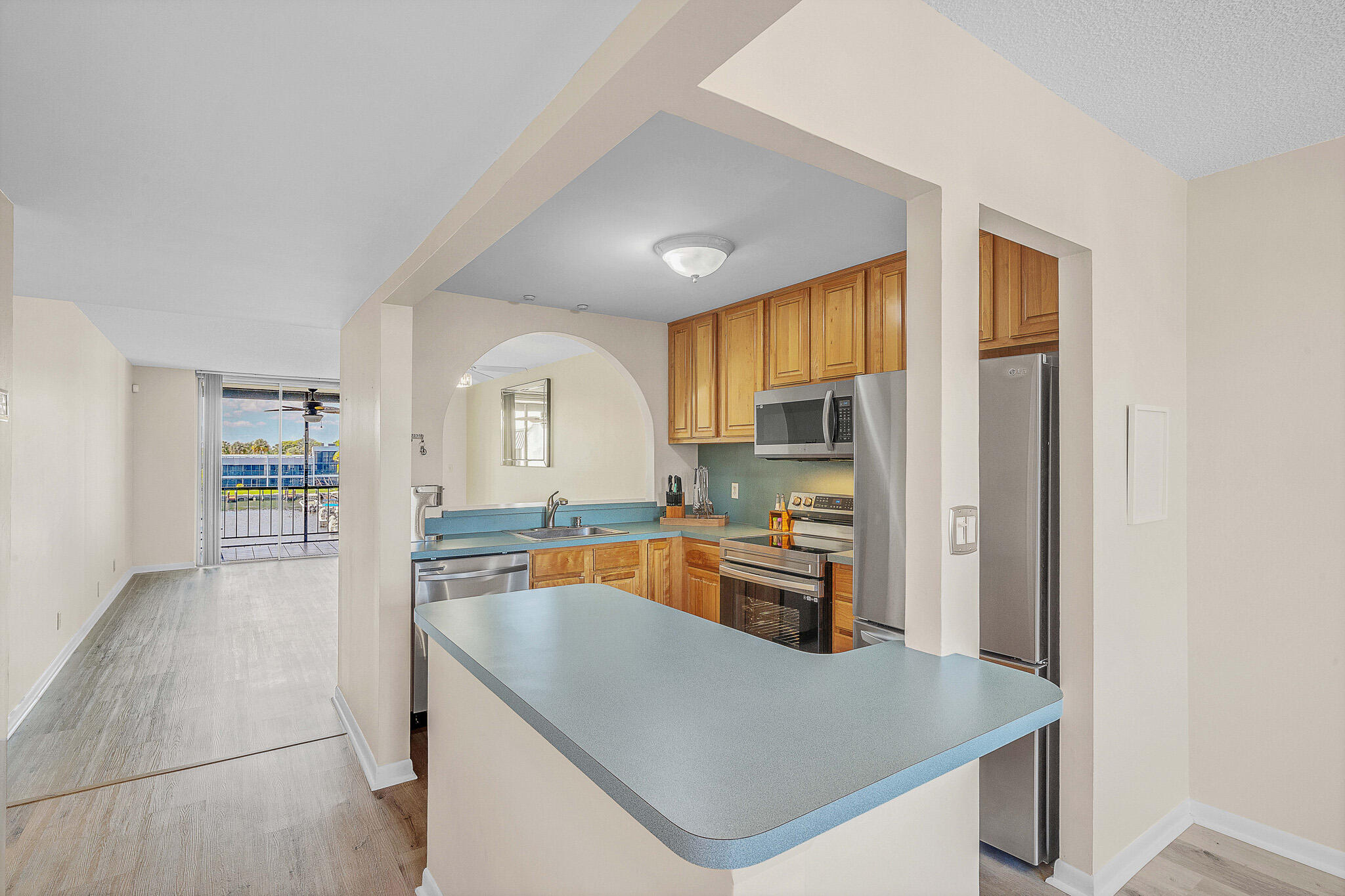 ISLAND CLUB FOUR CONDO - Residential