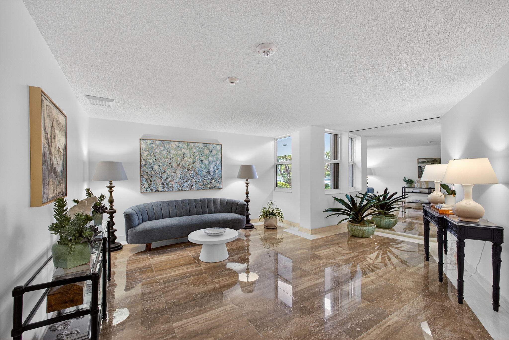 PORTOFINO CONDO PT OF LTS 15 AND 16,JARVIS PAR - Residential