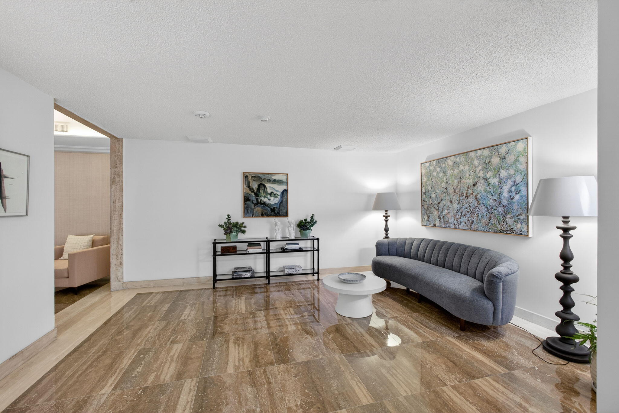 PORTOFINO CONDO PT OF LTS 15 AND 16,JARVIS PAR - Residential