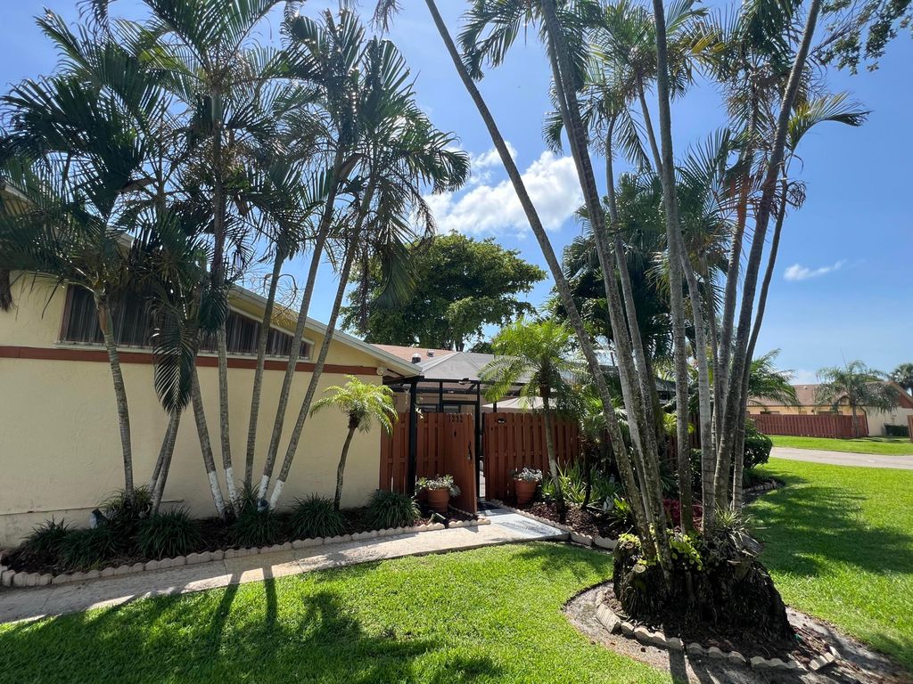 Photo of 1232 Pitusa Court #B, West Palm Beach, FL 33415 (MLS # R11095134)