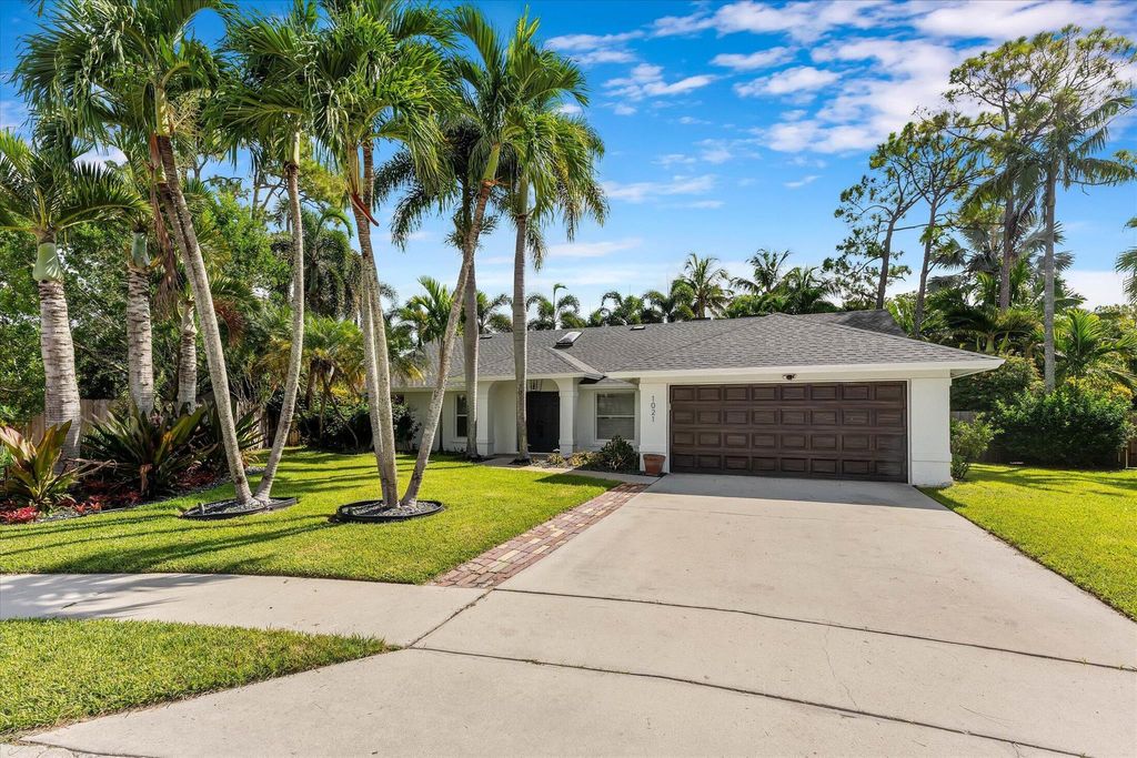 Photo of 1021 Corallita Court, Wellington, FL 33414 (MLS # R11114825)