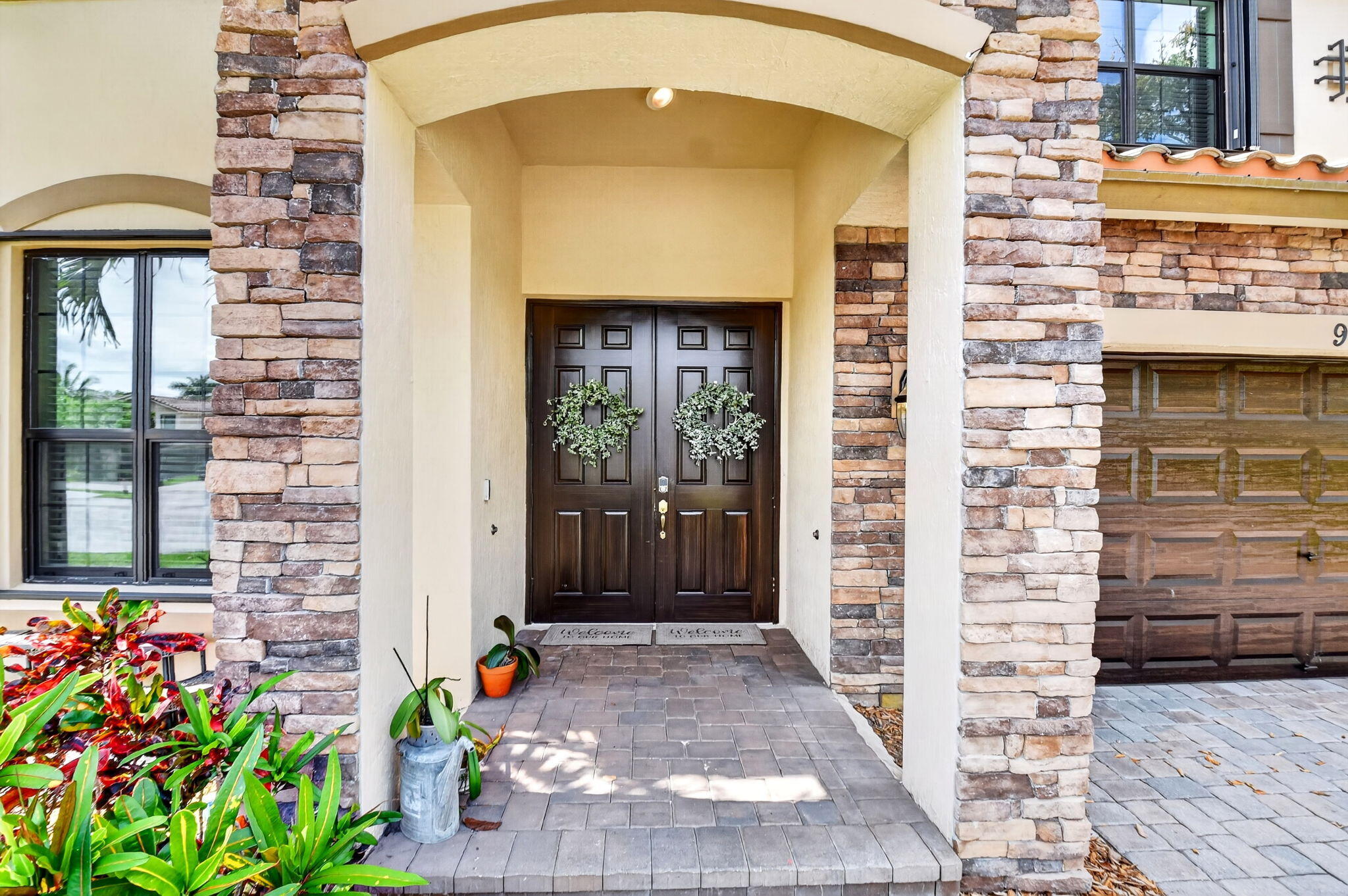 Properties 9062 Gulf Cove Drive