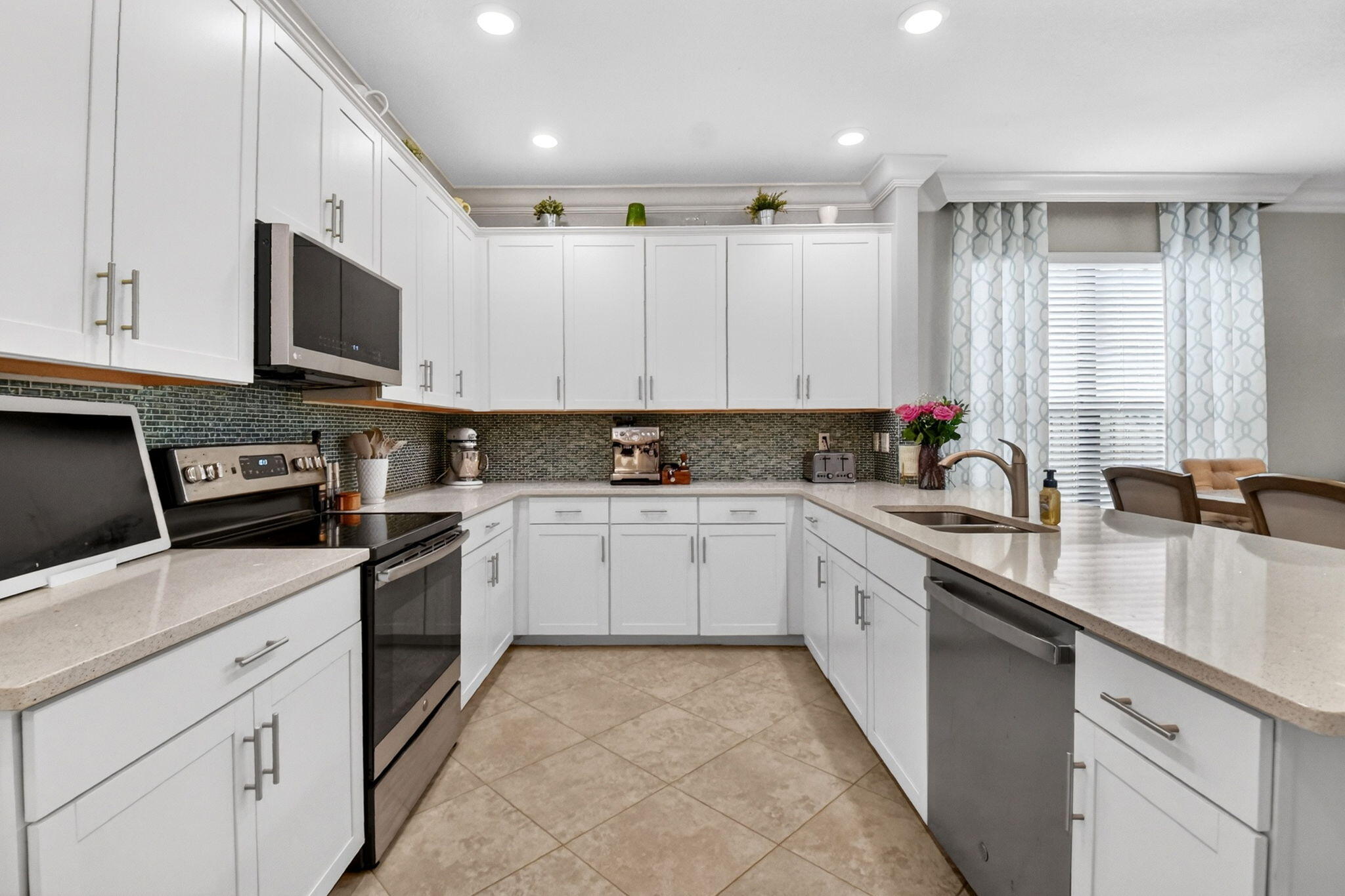 GULFSTREAM PRESERVE - Residential Lease