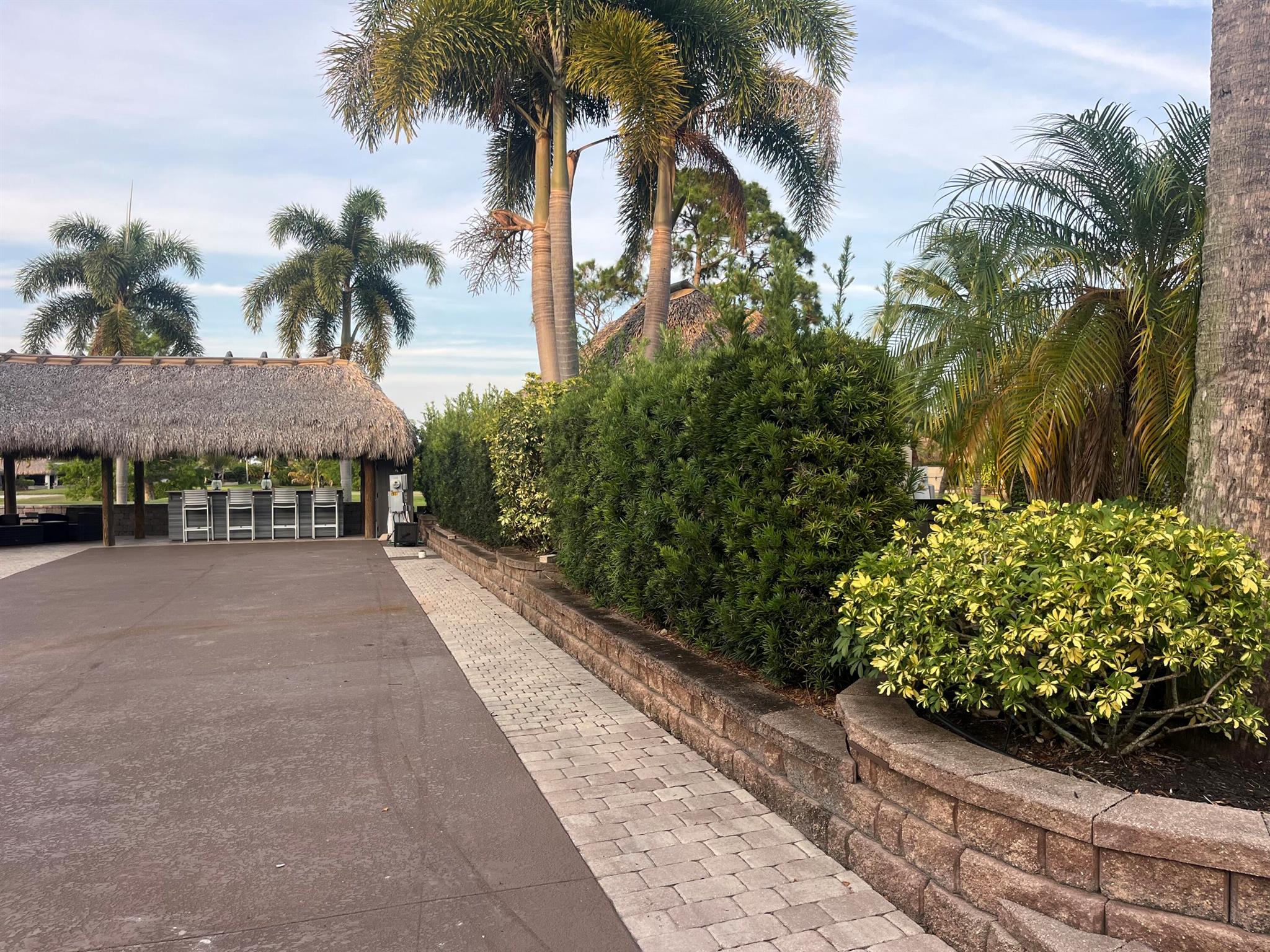 OUTDOOR RESORTS AT ST LUC - Land