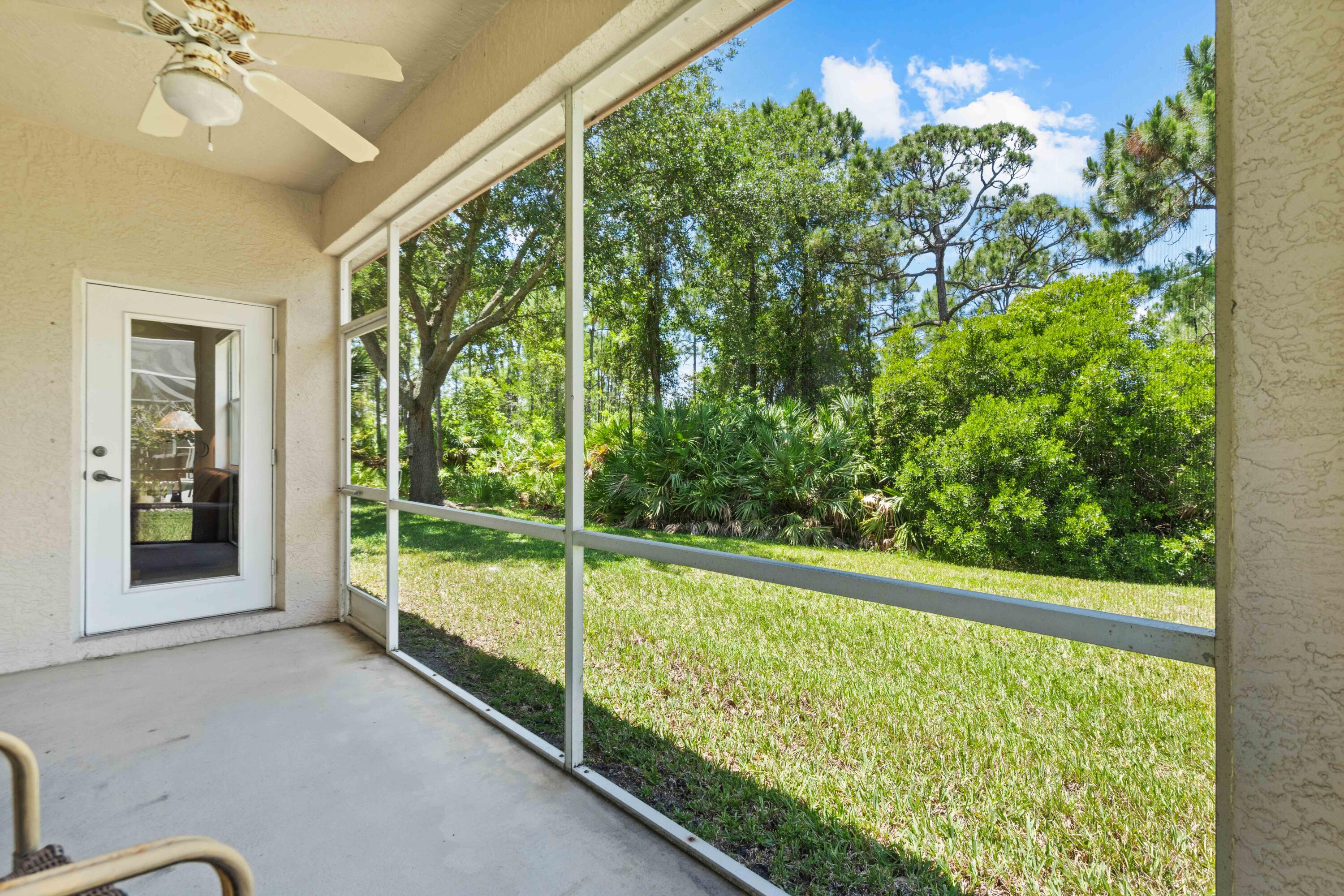 JENSEN BEACH GOLF AND COUNTRY CLUB - Residential