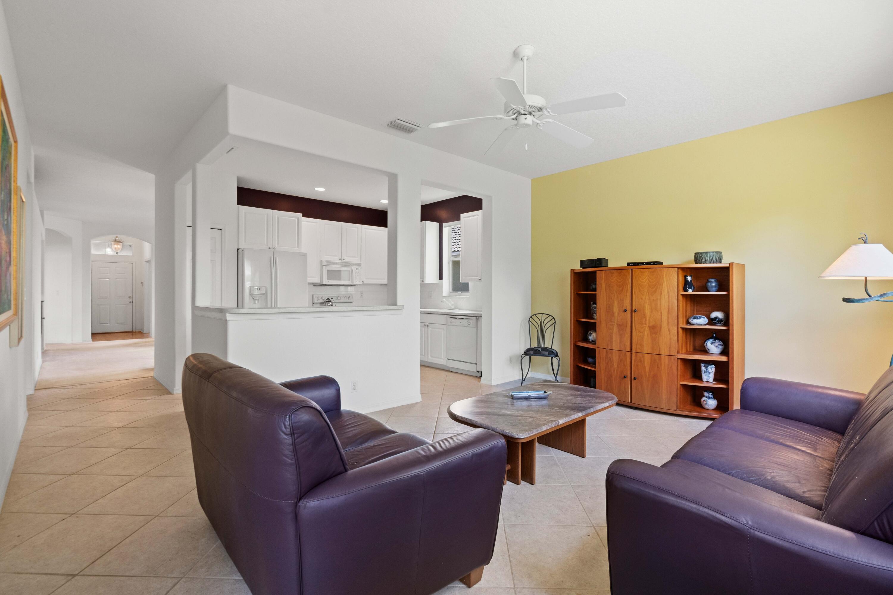 JENSEN BEACH GOLF AND COUNTRY CLUB - Residential