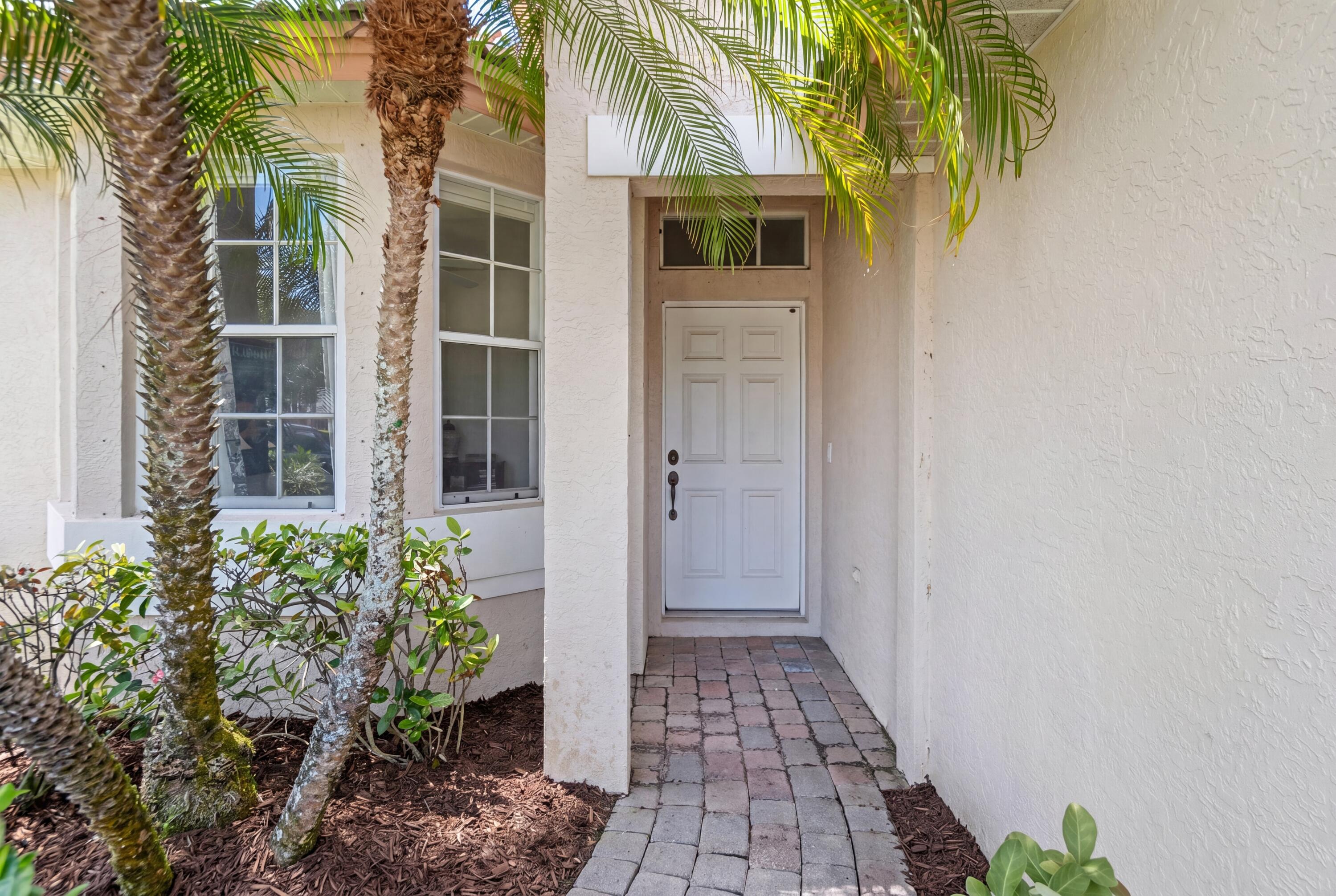 3716 NW Deer Oak Drive