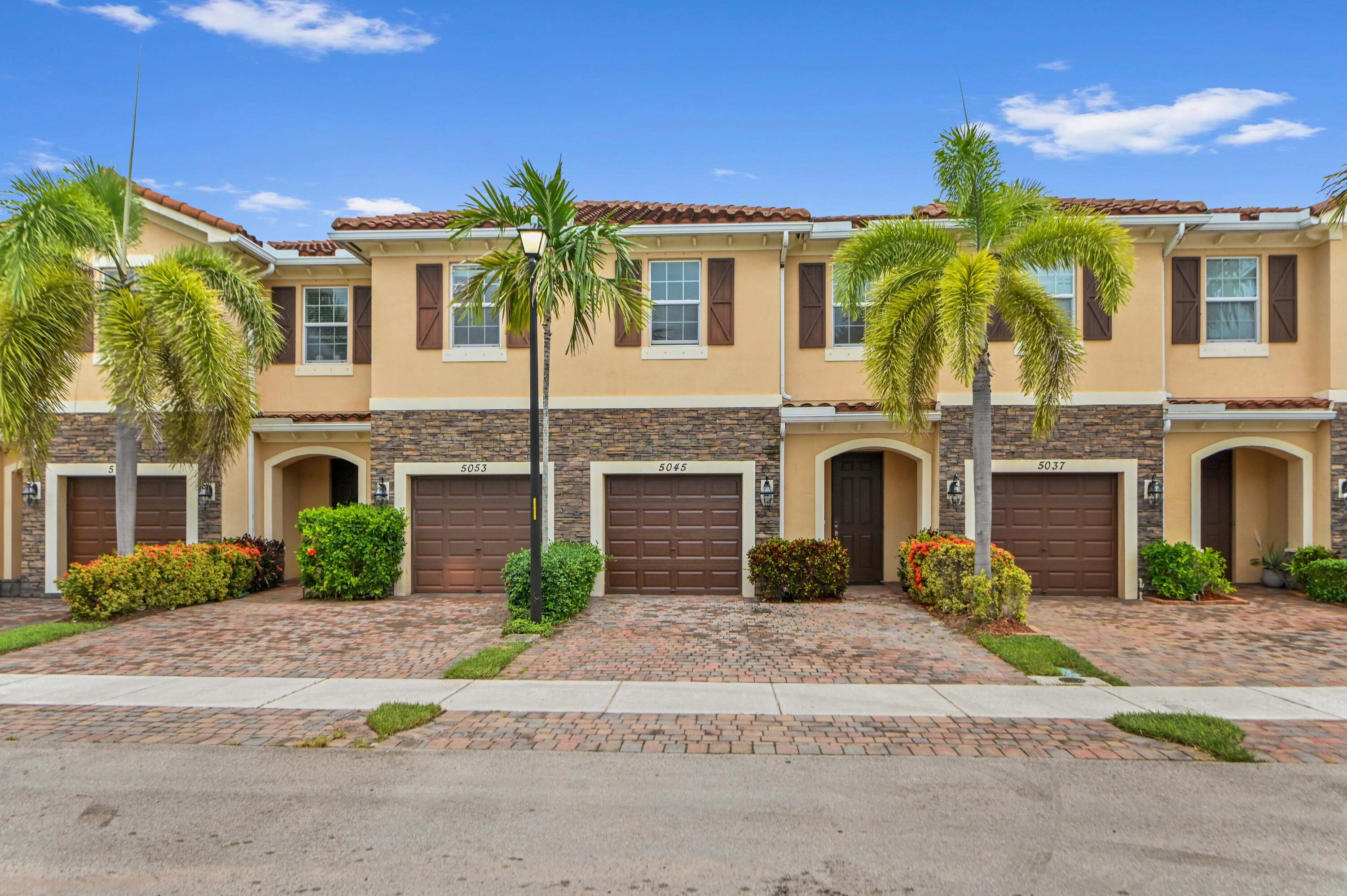 Photo 1 of 34 — 5053 Ellery Terrace, West Palm Beach, FL 33417