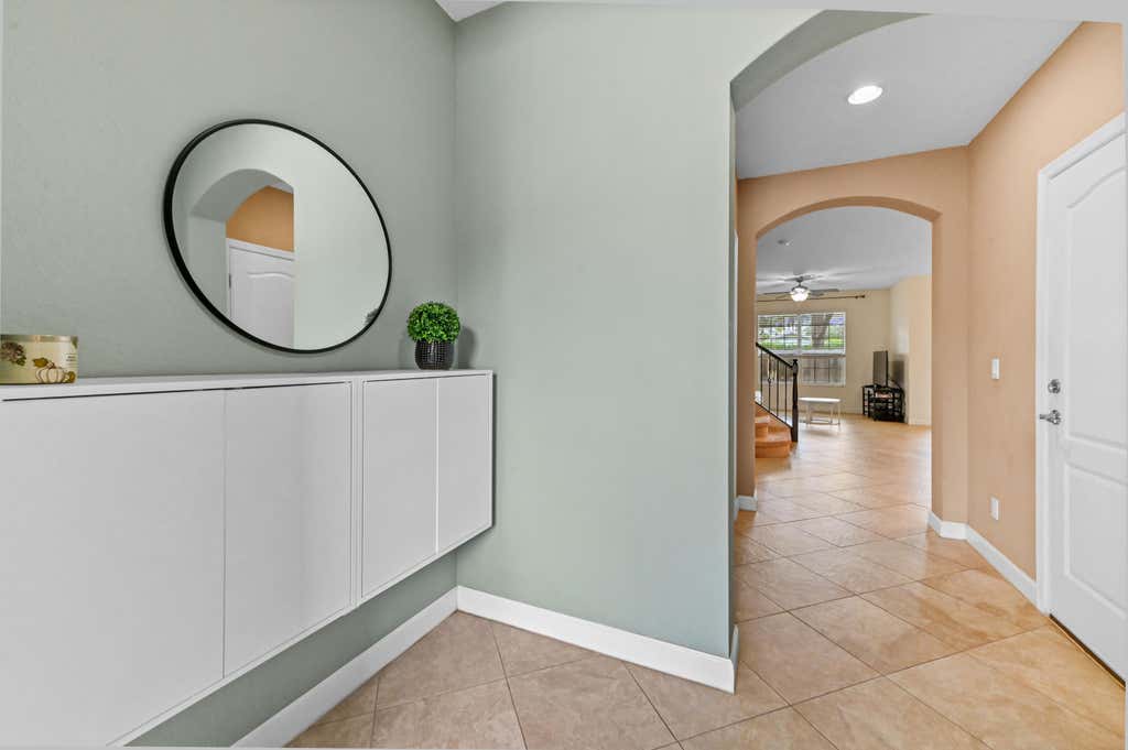 Photo of 5053 Ellery Terrace, West Palm Beach, FL 33417 (MLS # B26050550)