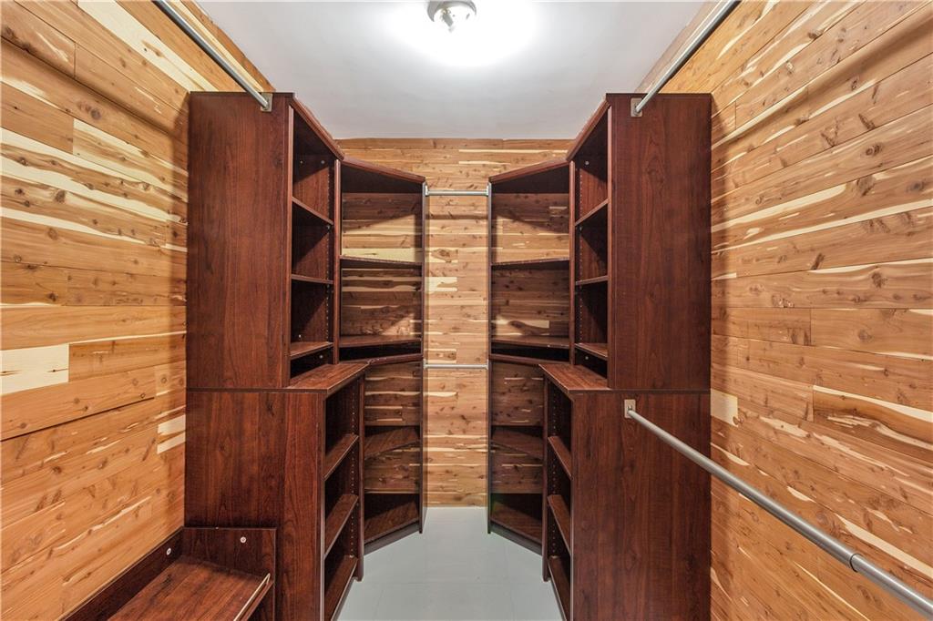 Southpoint South - Residential